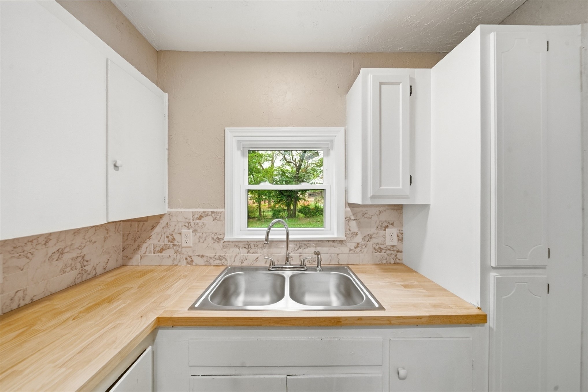 270 E 51st Place N Tulsa OK 74126