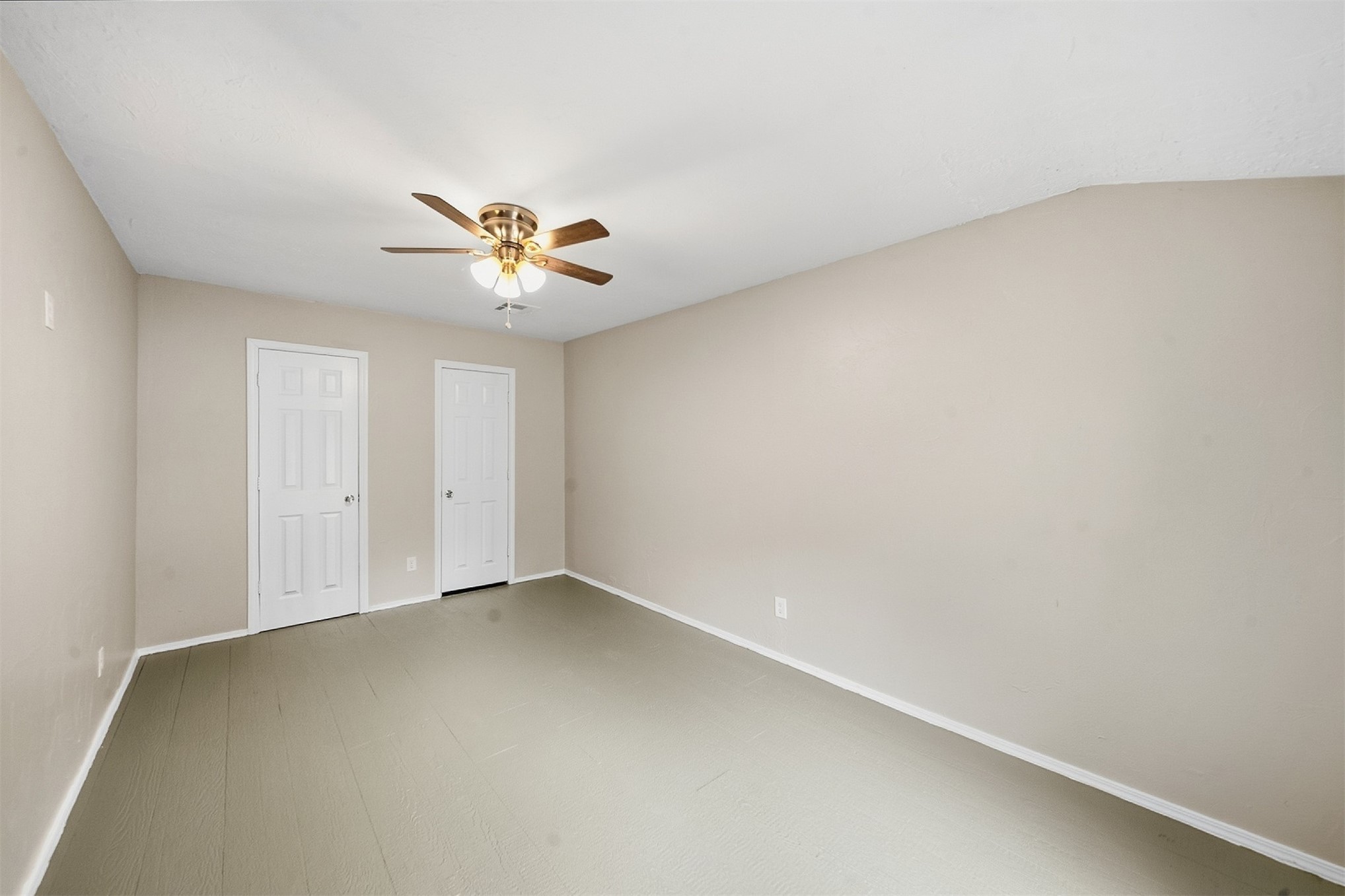 270 E 51st Place N Tulsa OK 74126