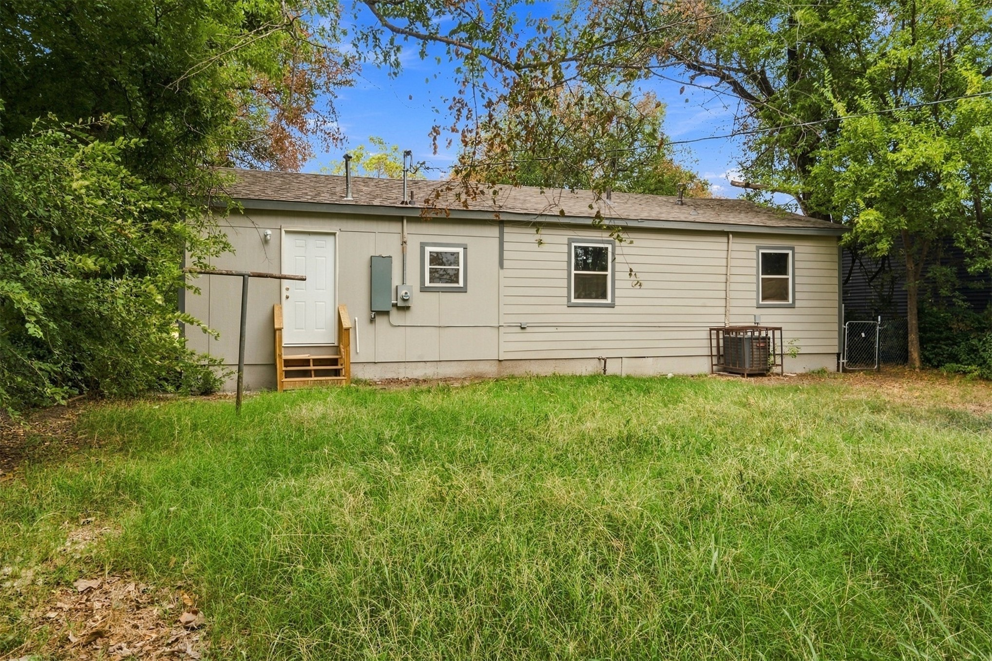 270 E 51st Place N Tulsa OK 74126