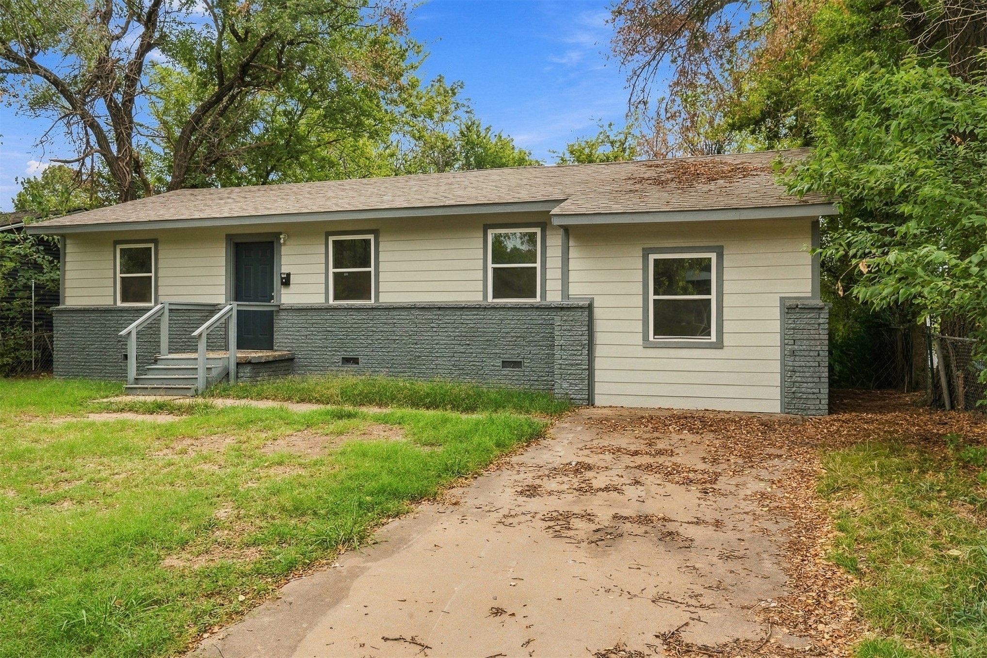 270 E 51st Place N Tulsa OK 74126