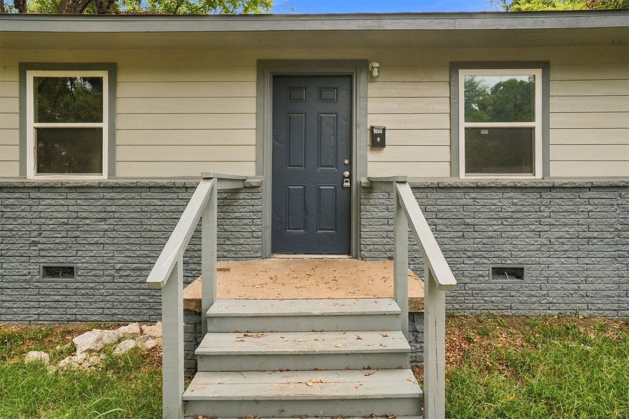 270 E 51st Place N Tulsa OK 74126
