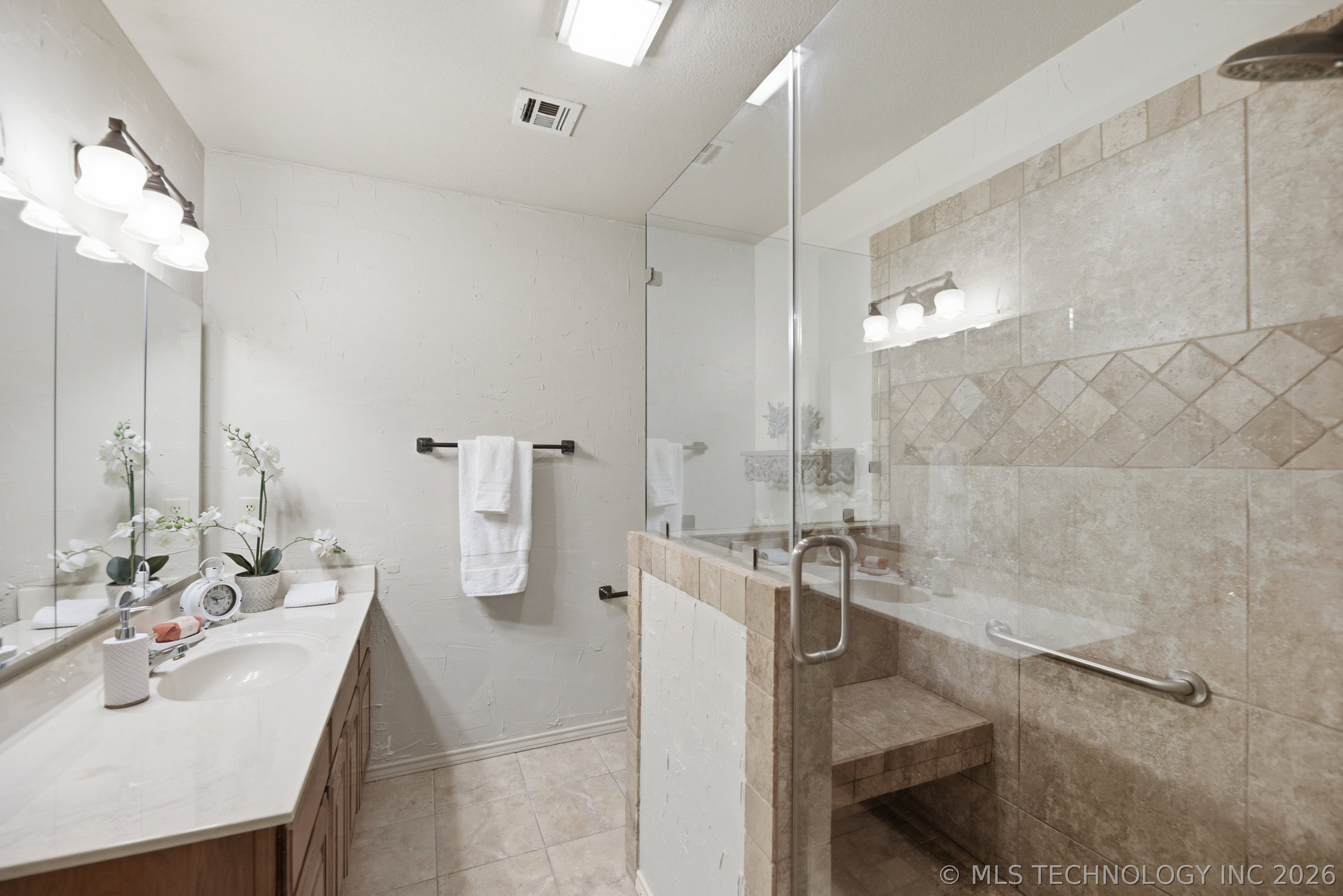 5516 S Delaware Court Tulsa OK 74105