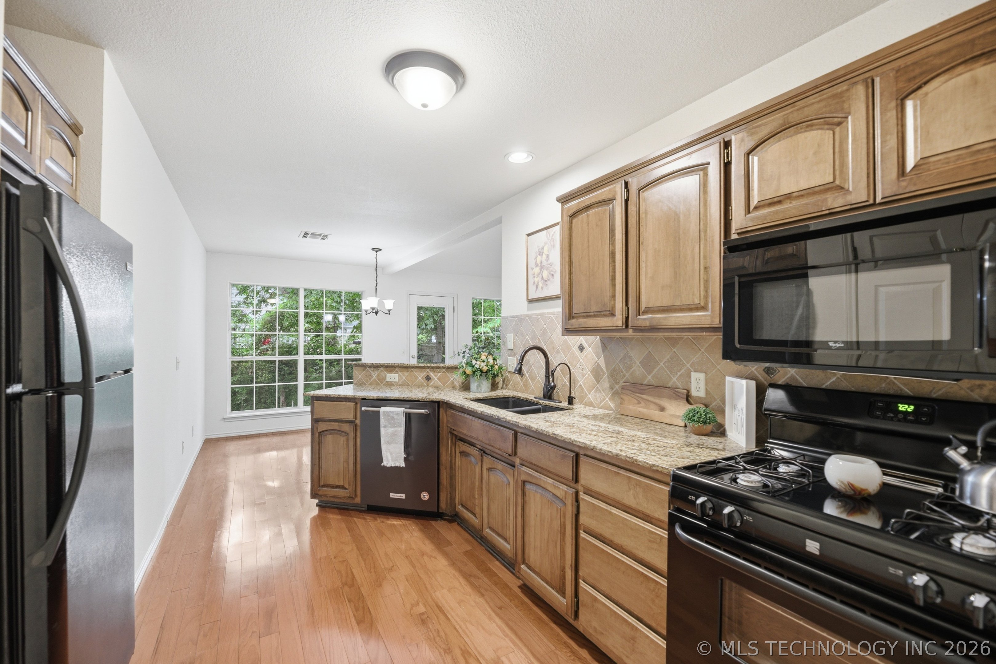 5516 S Delaware Court Tulsa OK 74105