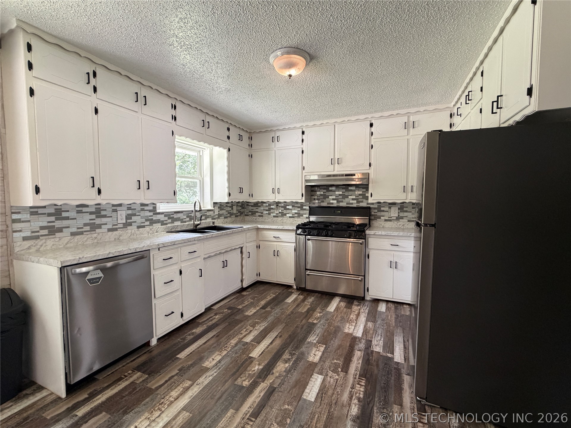 3647 SE State Highway 63 Talihina OK 74571