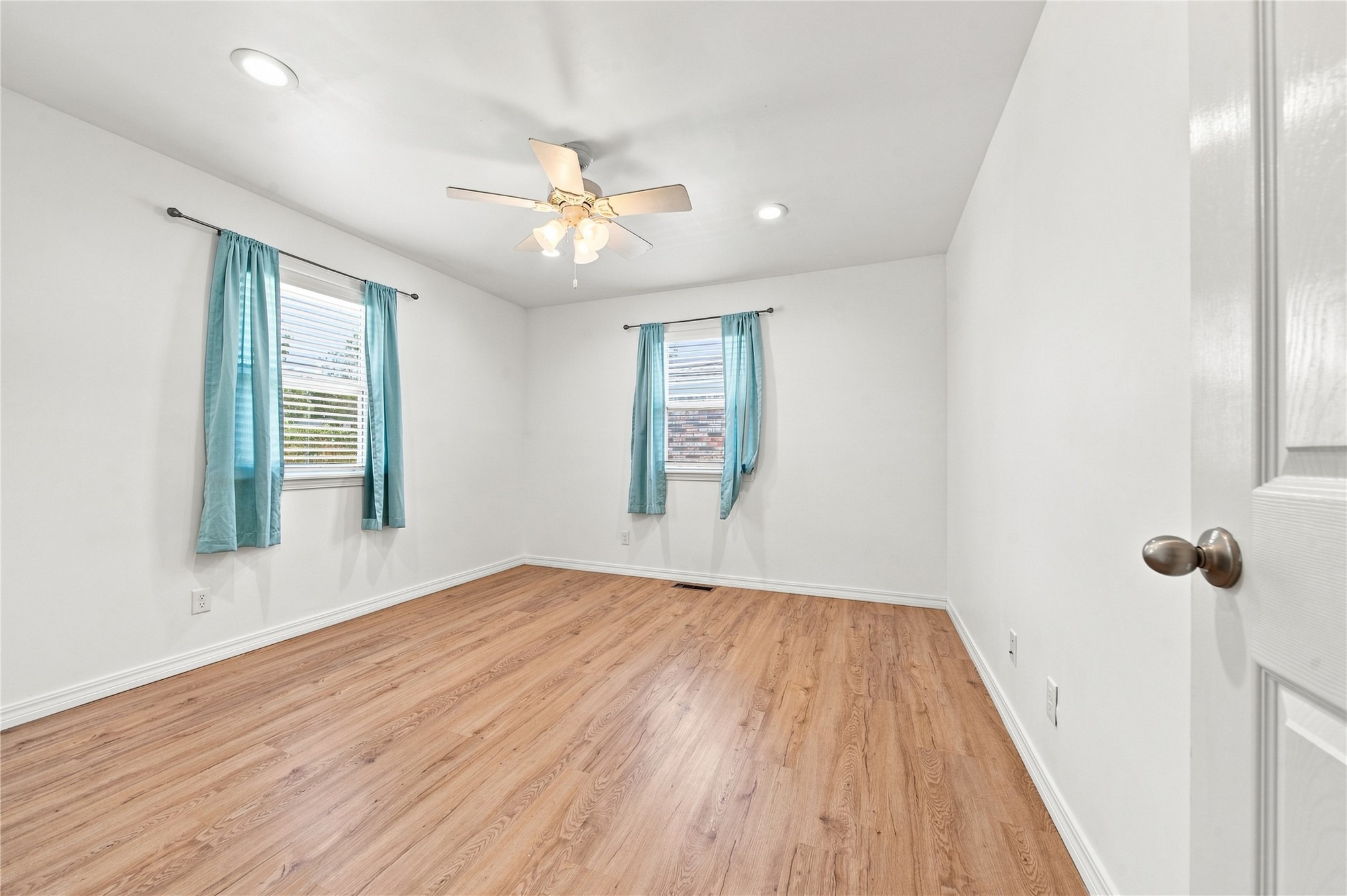 909 S Liberty Avenue Okmulgee OK 74447