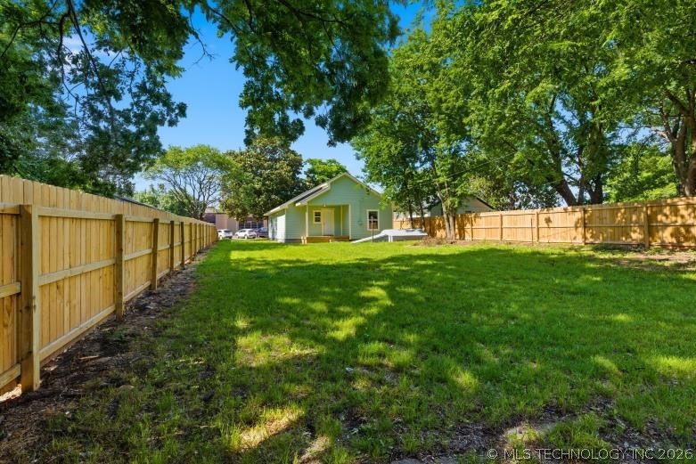 822 W 10th Ada OK 74820