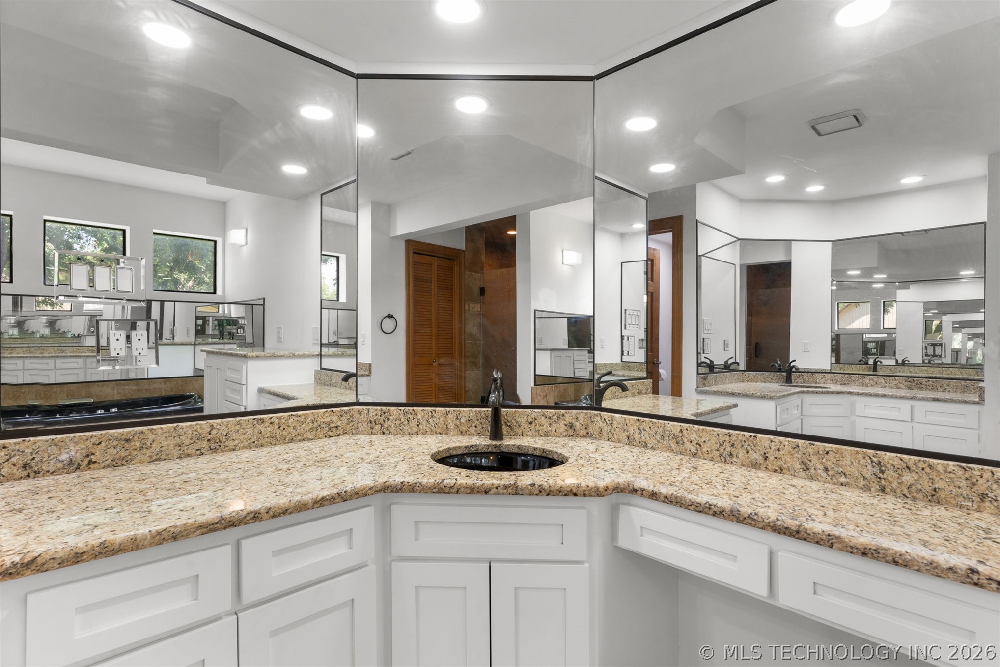 10195 E Rose Glen Boulevard Claremore OK 74019