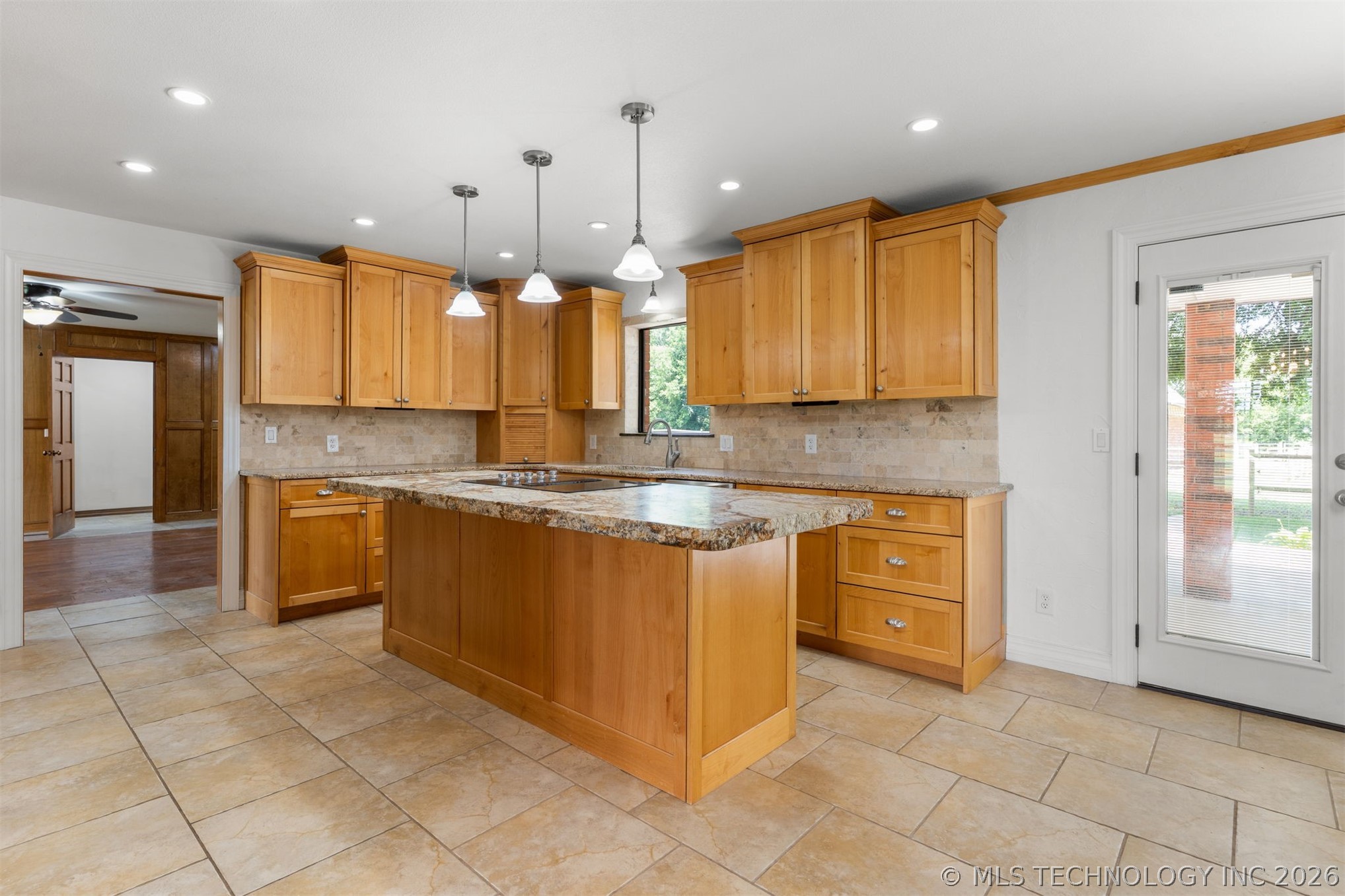 10195 E Rose Glen Boulevard Claremore OK 74019
