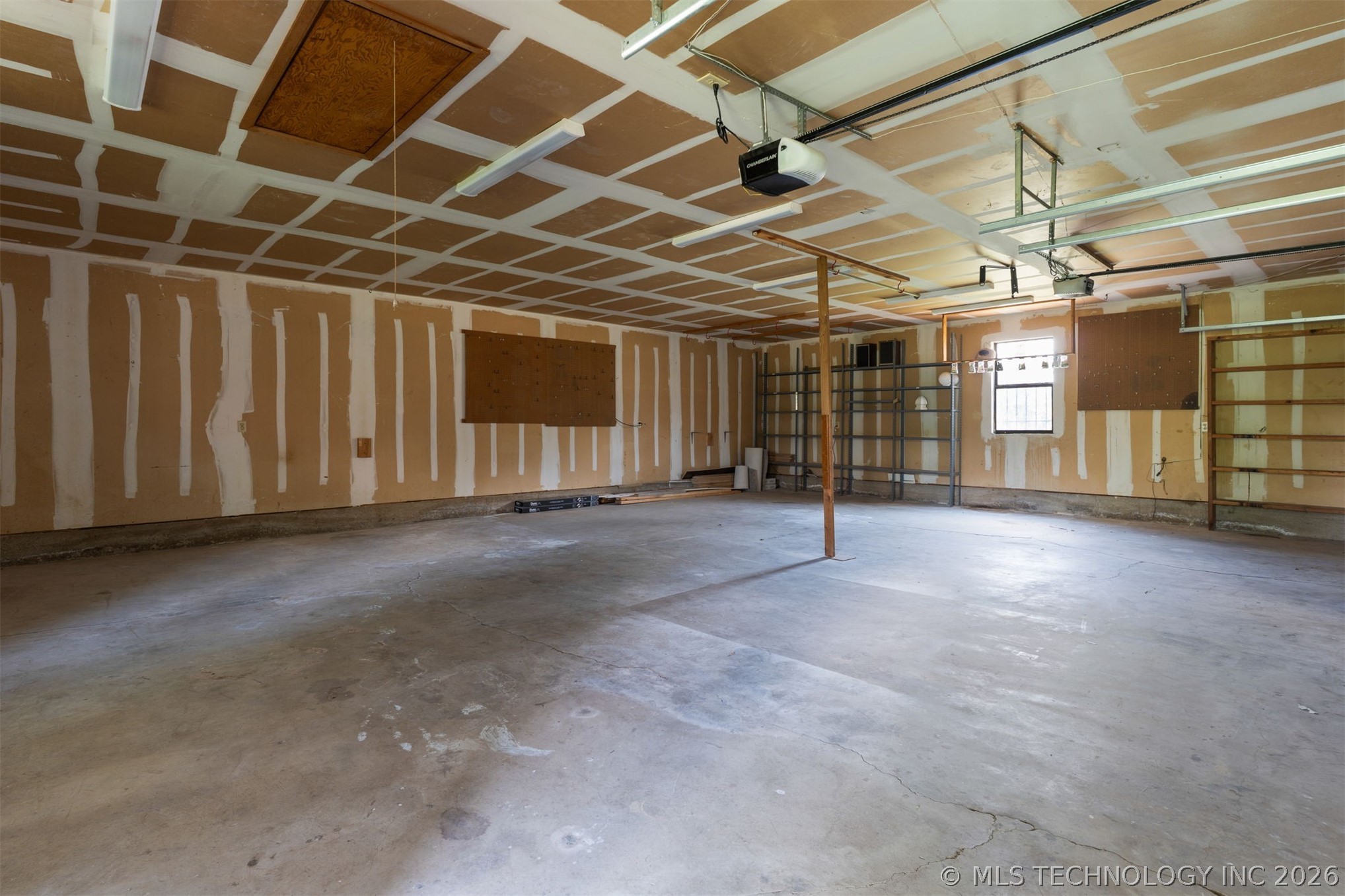 10195 E Rose Glen Boulevard Claremore OK 74019