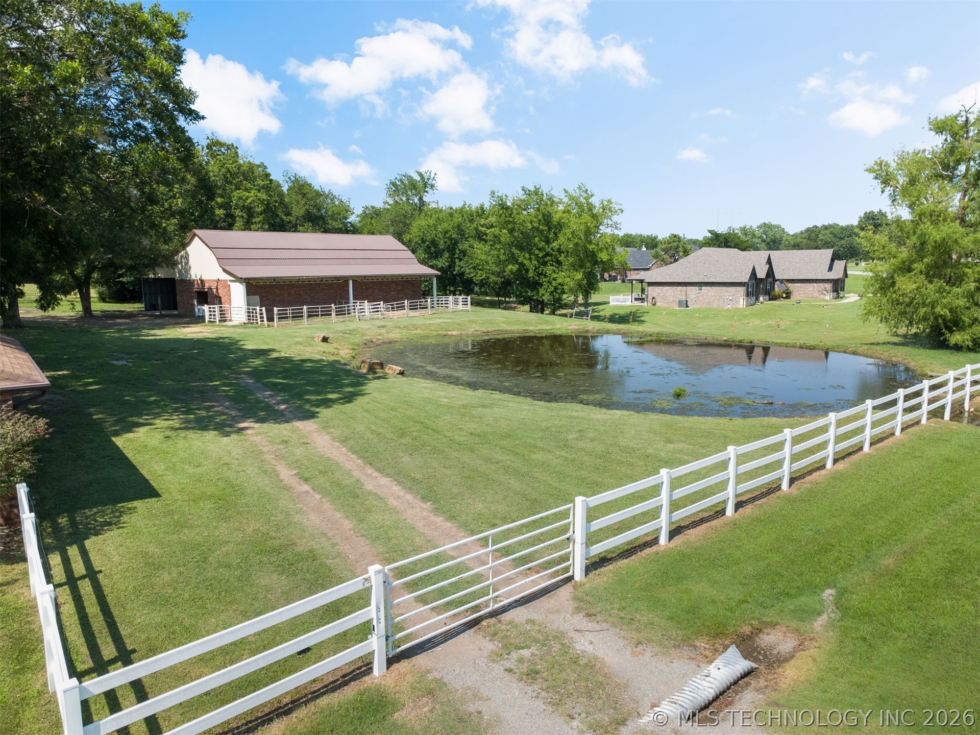 10195 E Rose Glen Boulevard Claremore OK 74019