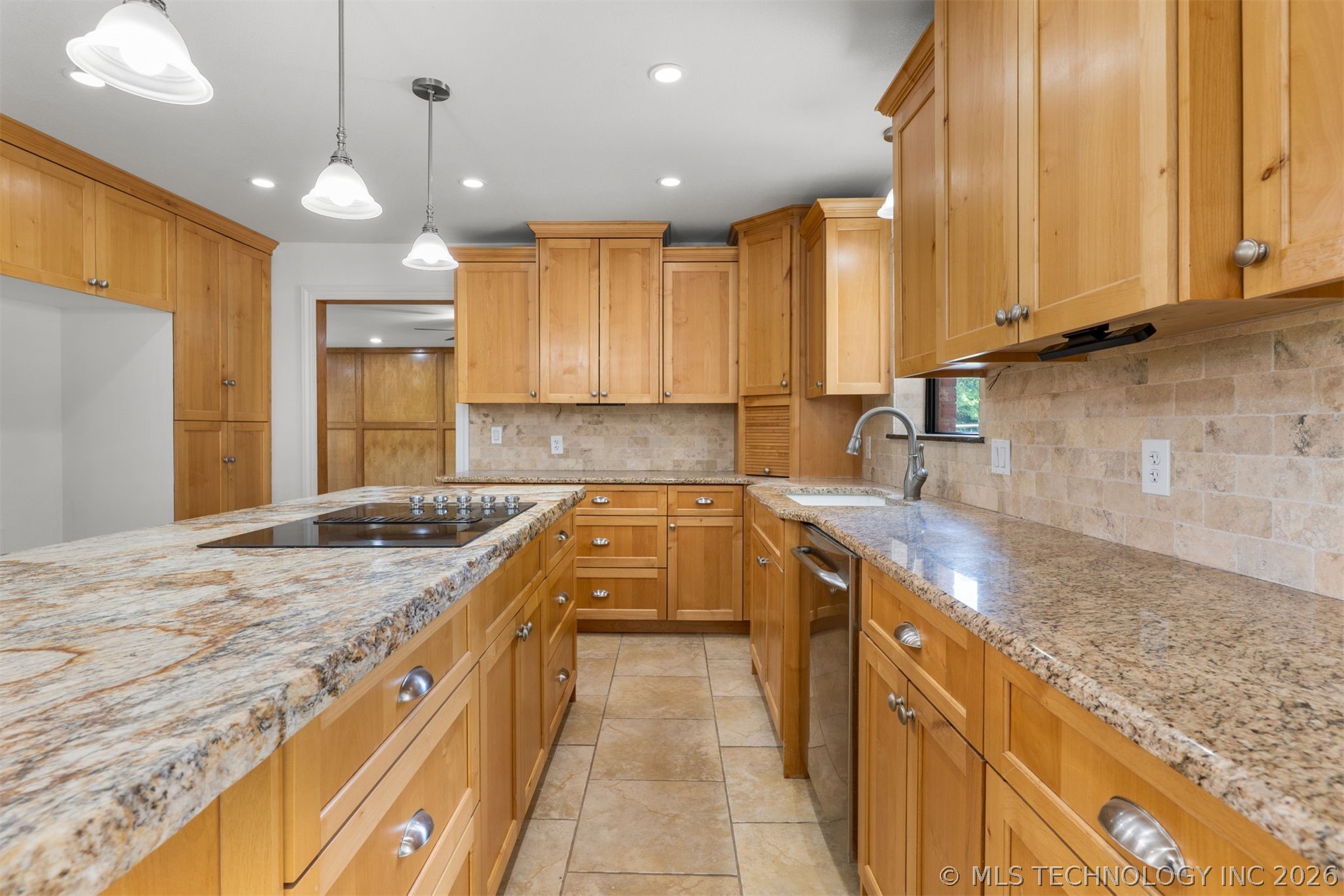 10195 E Rose Glen Boulevard Claremore OK 74019