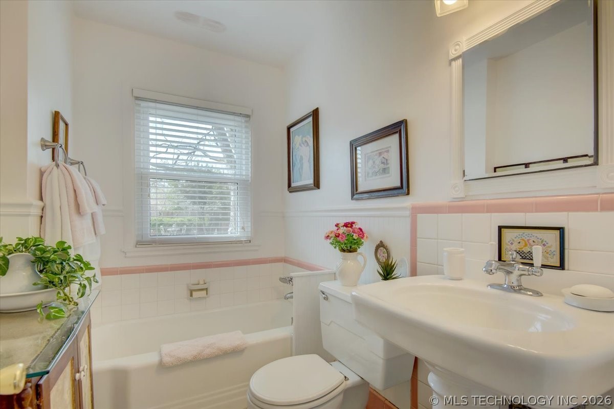2258 S Delaware Court Tulsa OK 74114