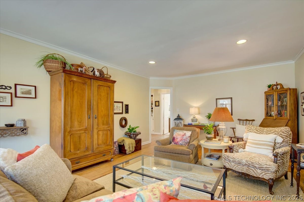 2258 S Delaware Court Tulsa OK 74114