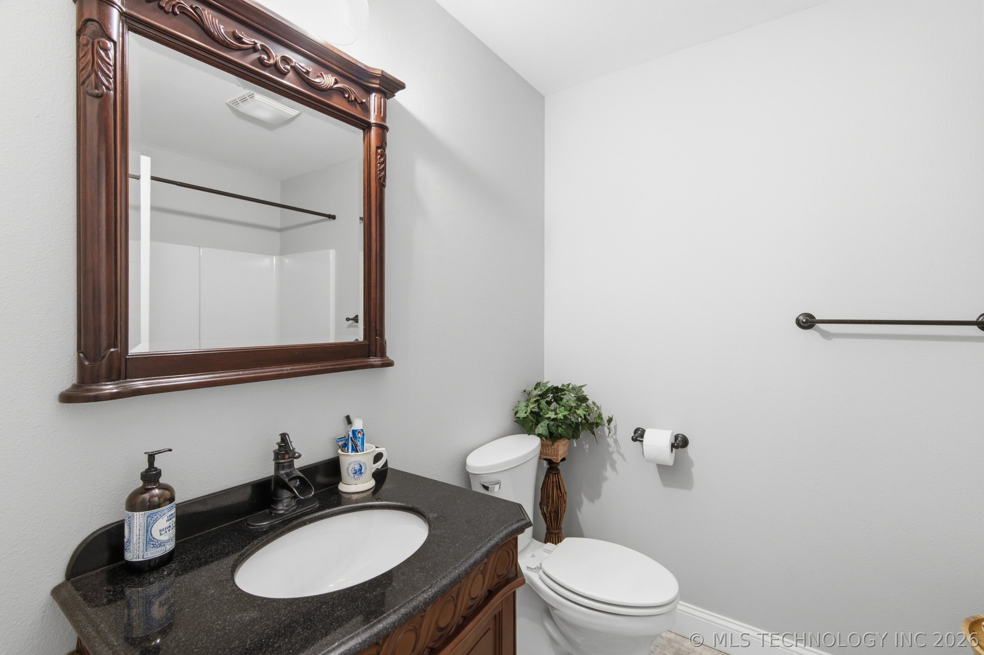 1206 20th Avenue NE Miami OK 74354