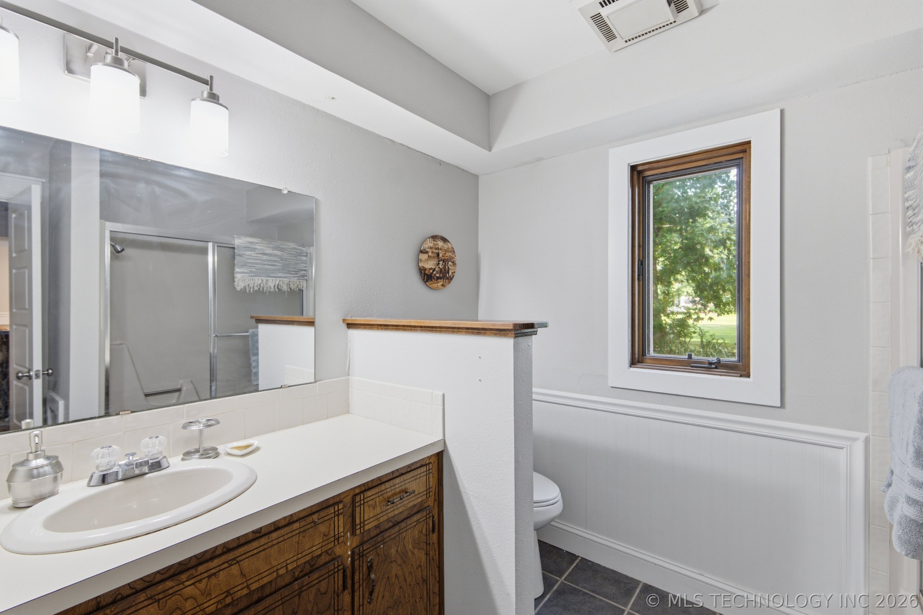 1206 20th Avenue NE Miami OK 74354