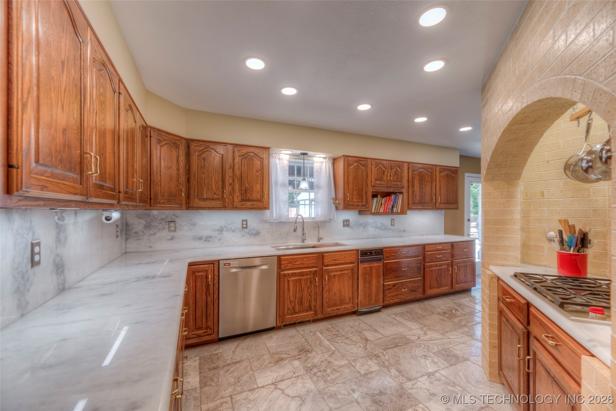 17834 E 93rd Street Owasso OK 74055