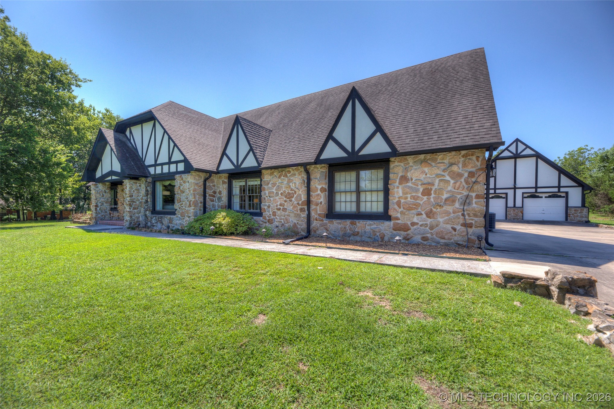 17834 E 93rd Street Owasso OK 74055