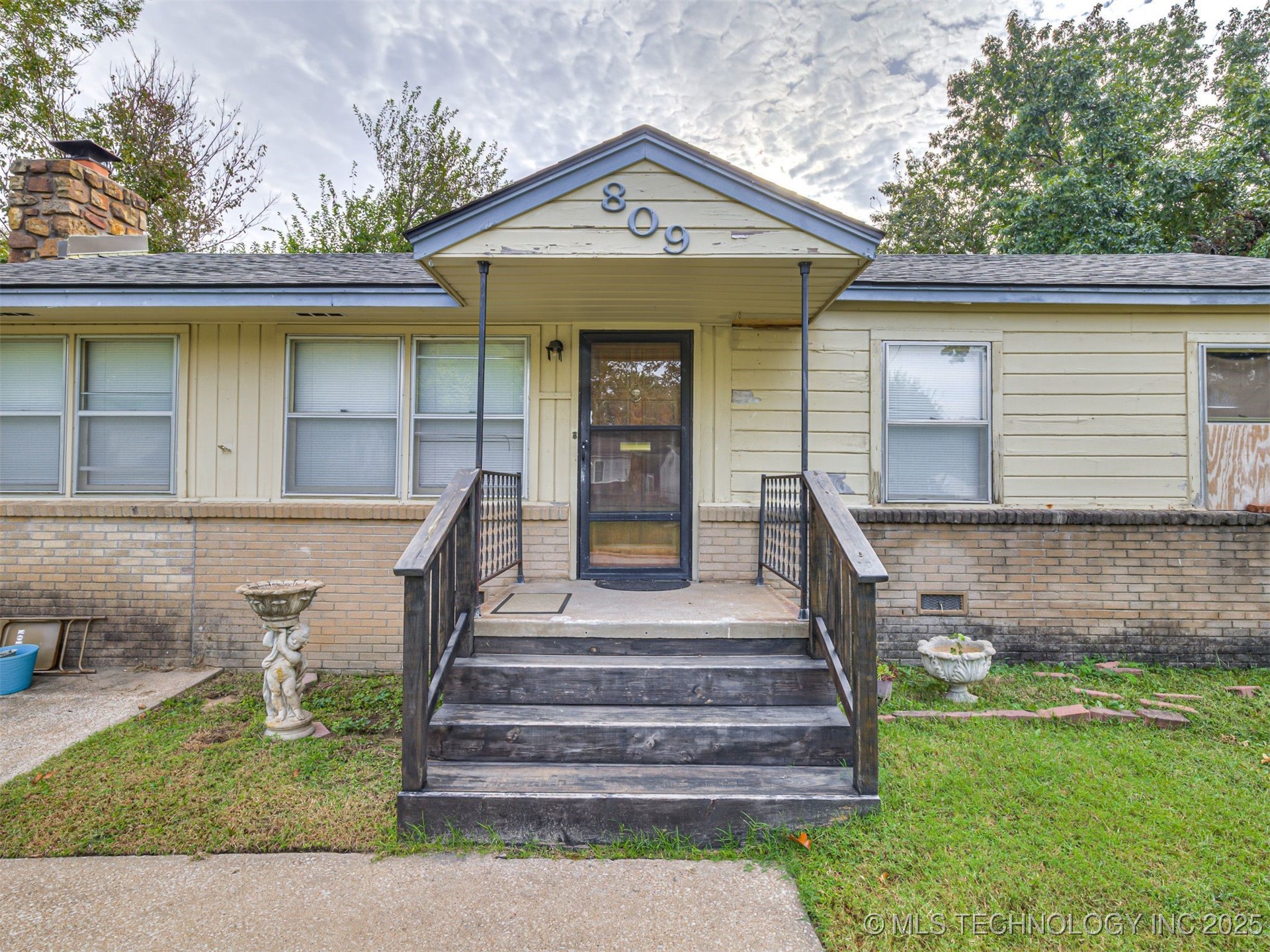 809 Cedar Avenue Sand Springs OK 74063
