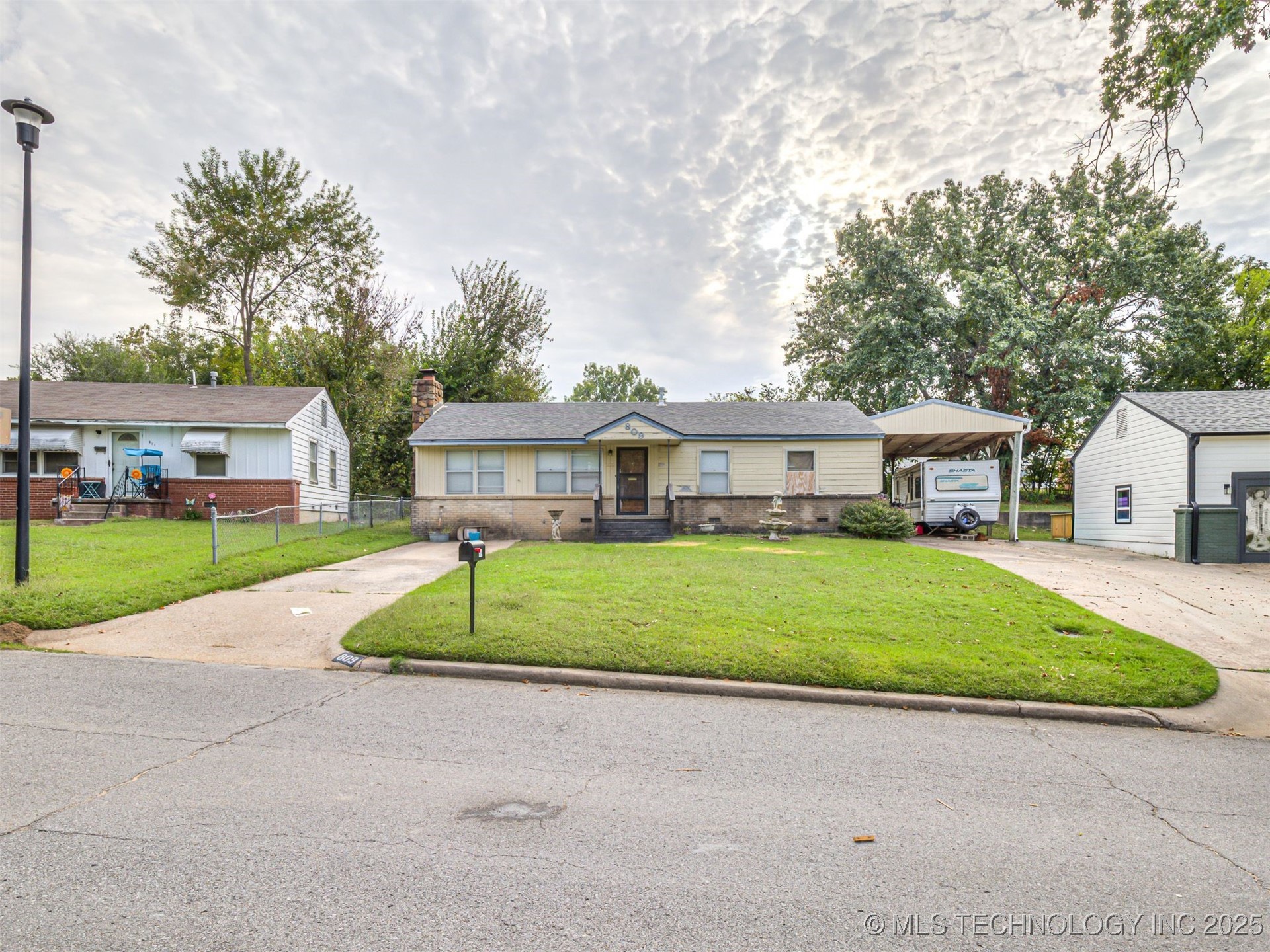 809 Cedar Avenue Sand Springs OK 74063
