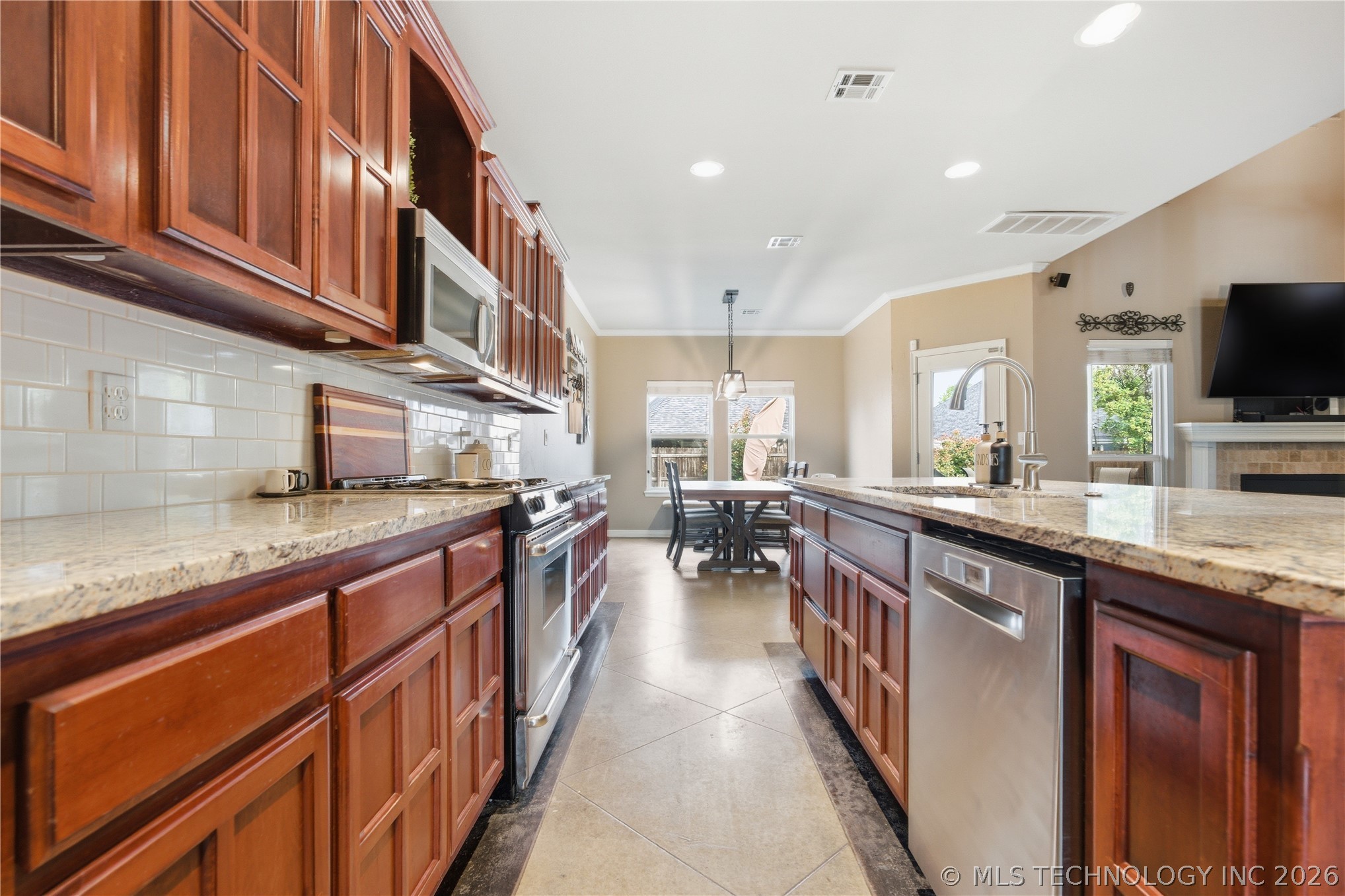 11724 S Vine Place Jenks OK 74037