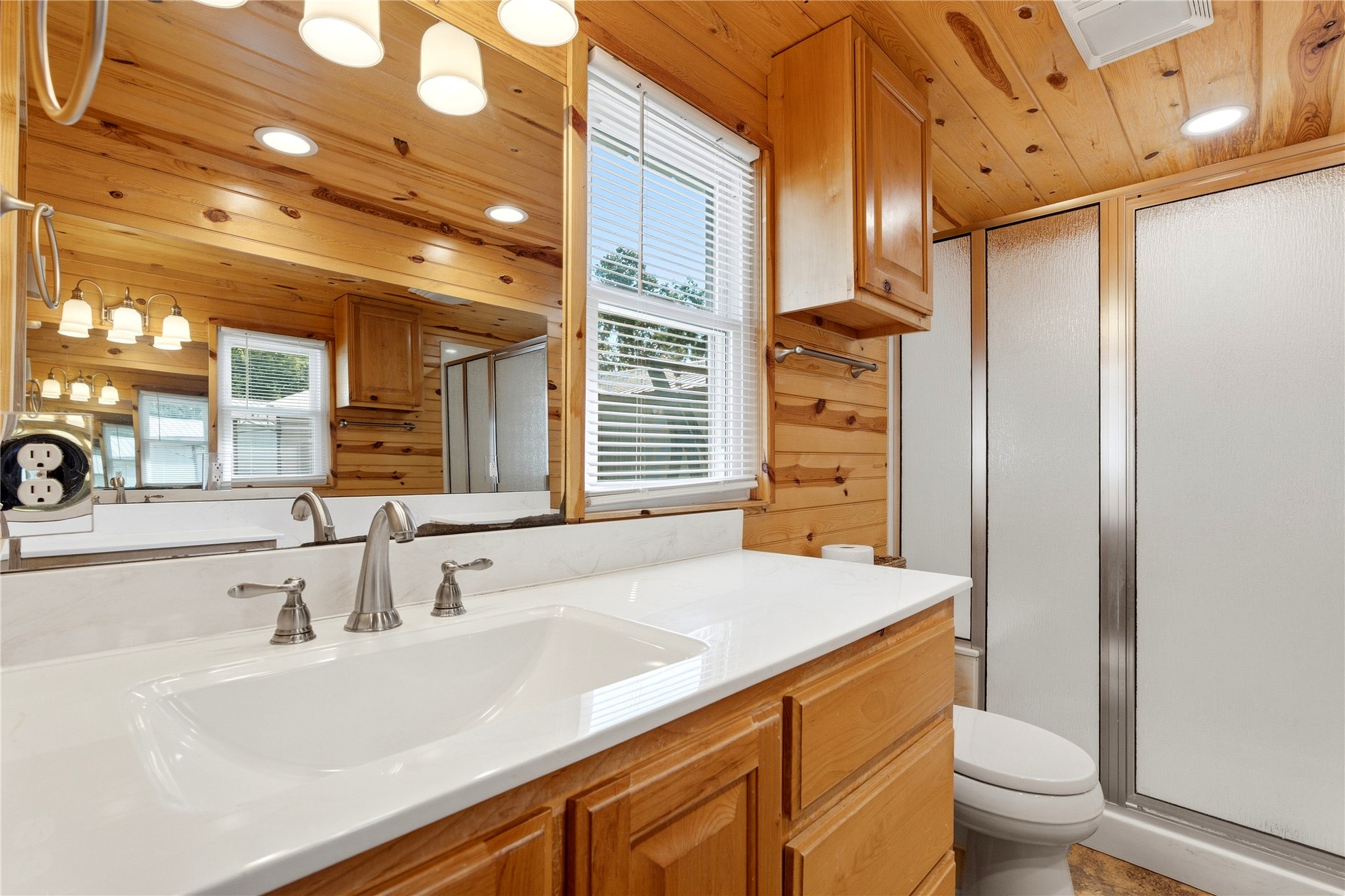 705 S 2nd Street Morris OK 74445