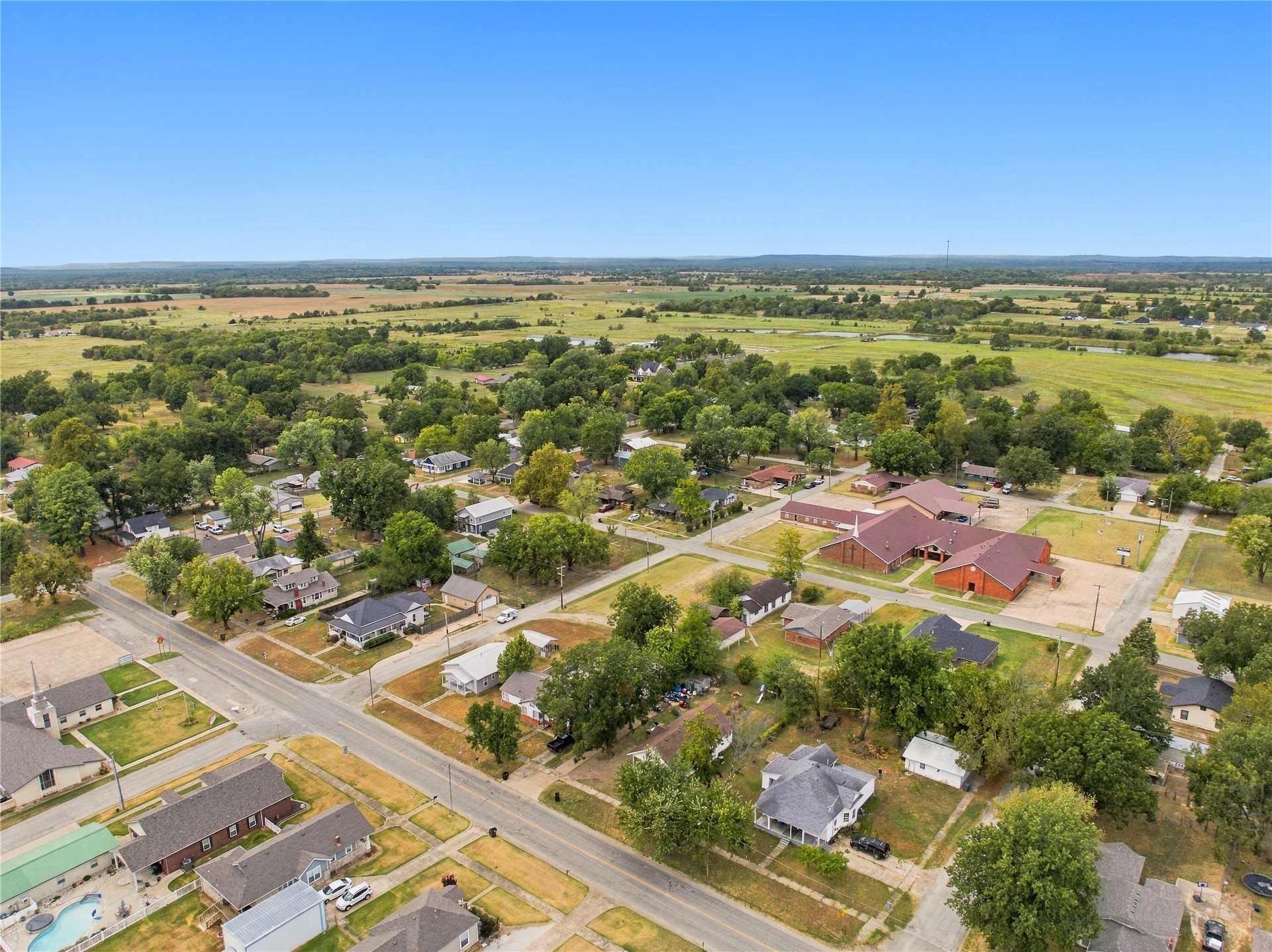 705 S 2nd Street Morris OK 74445