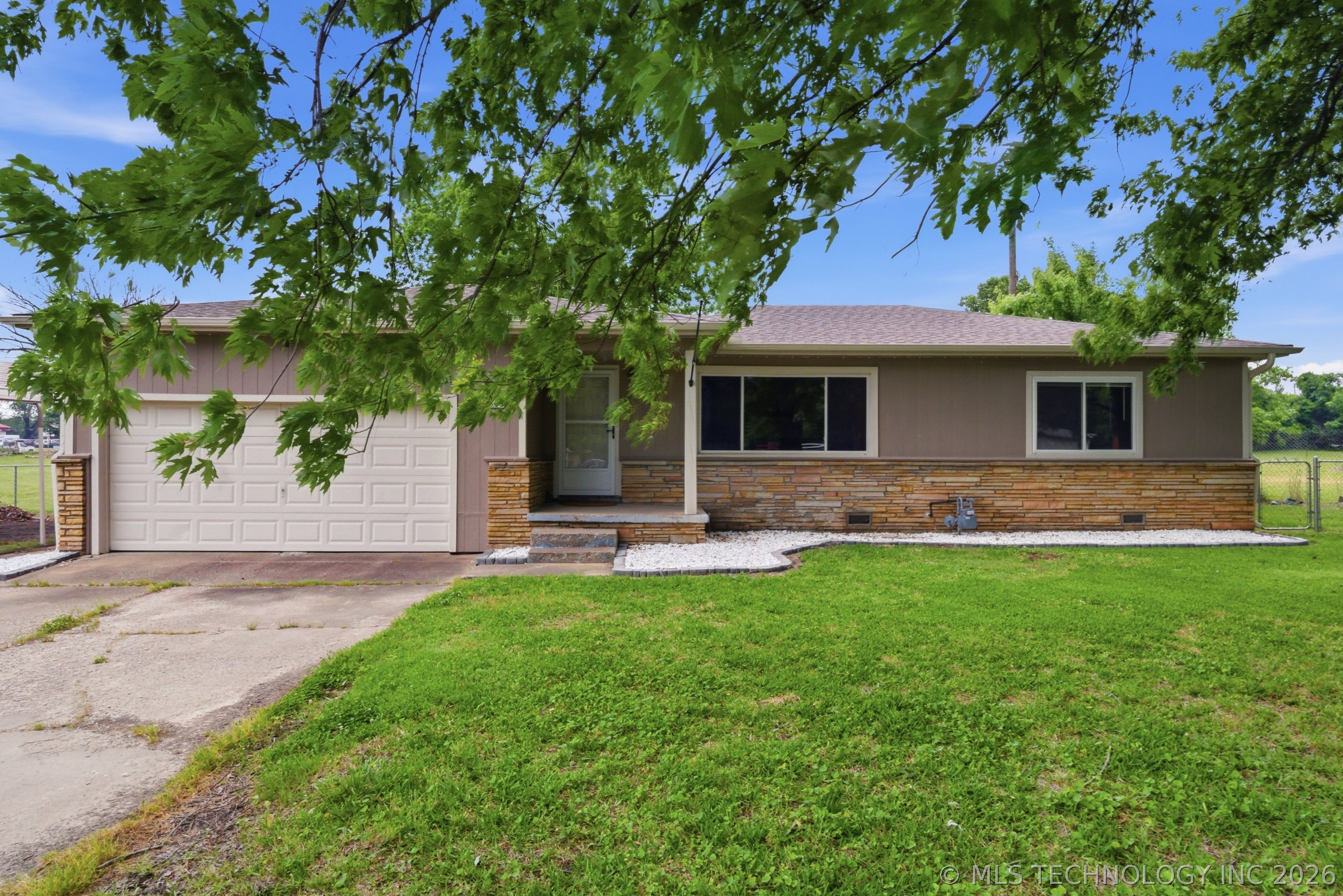 2030 E Angus Drive Broken Arrow OK 74014