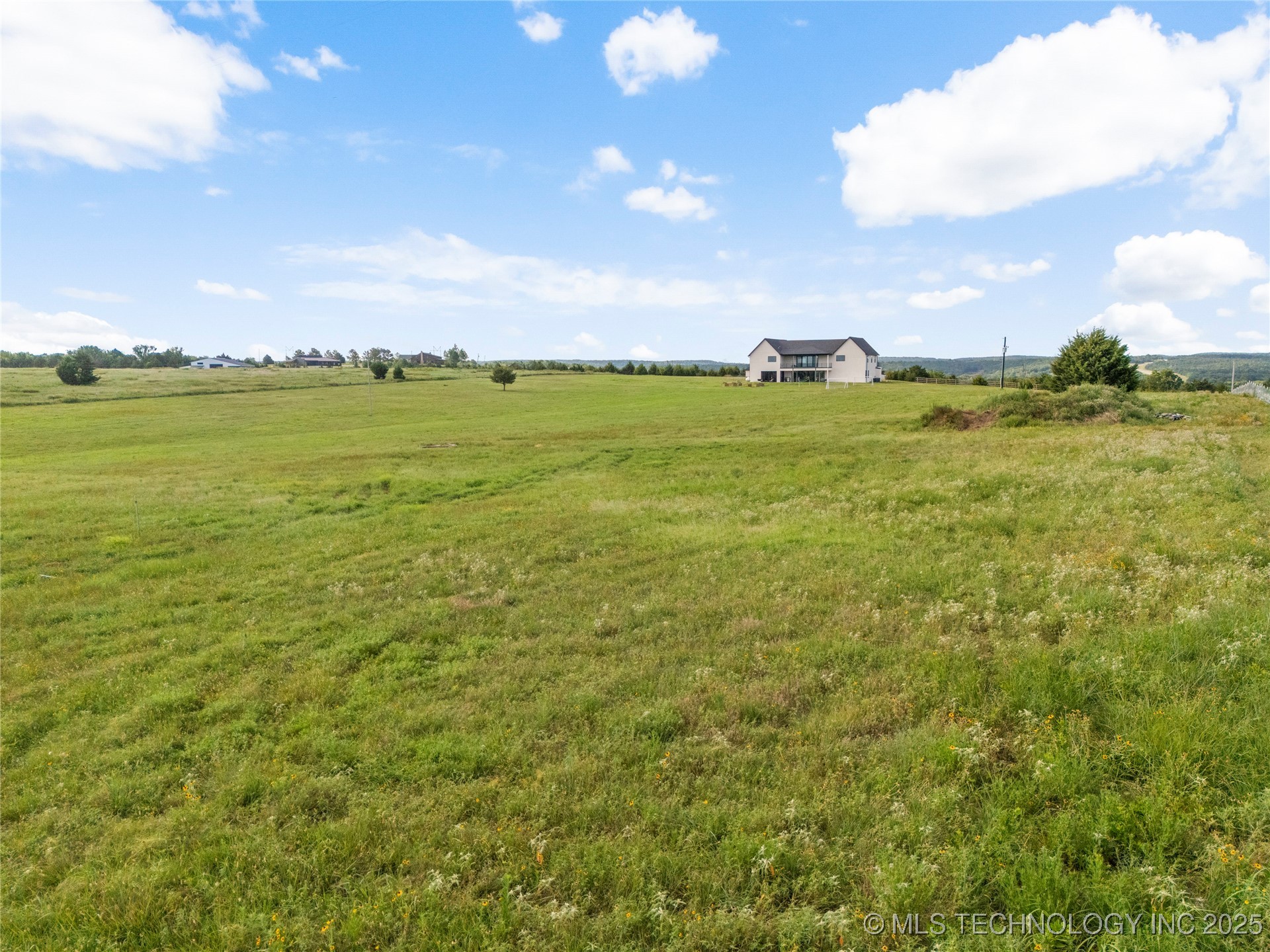 8306 N 52nd West Avenue Sperry OK 74073