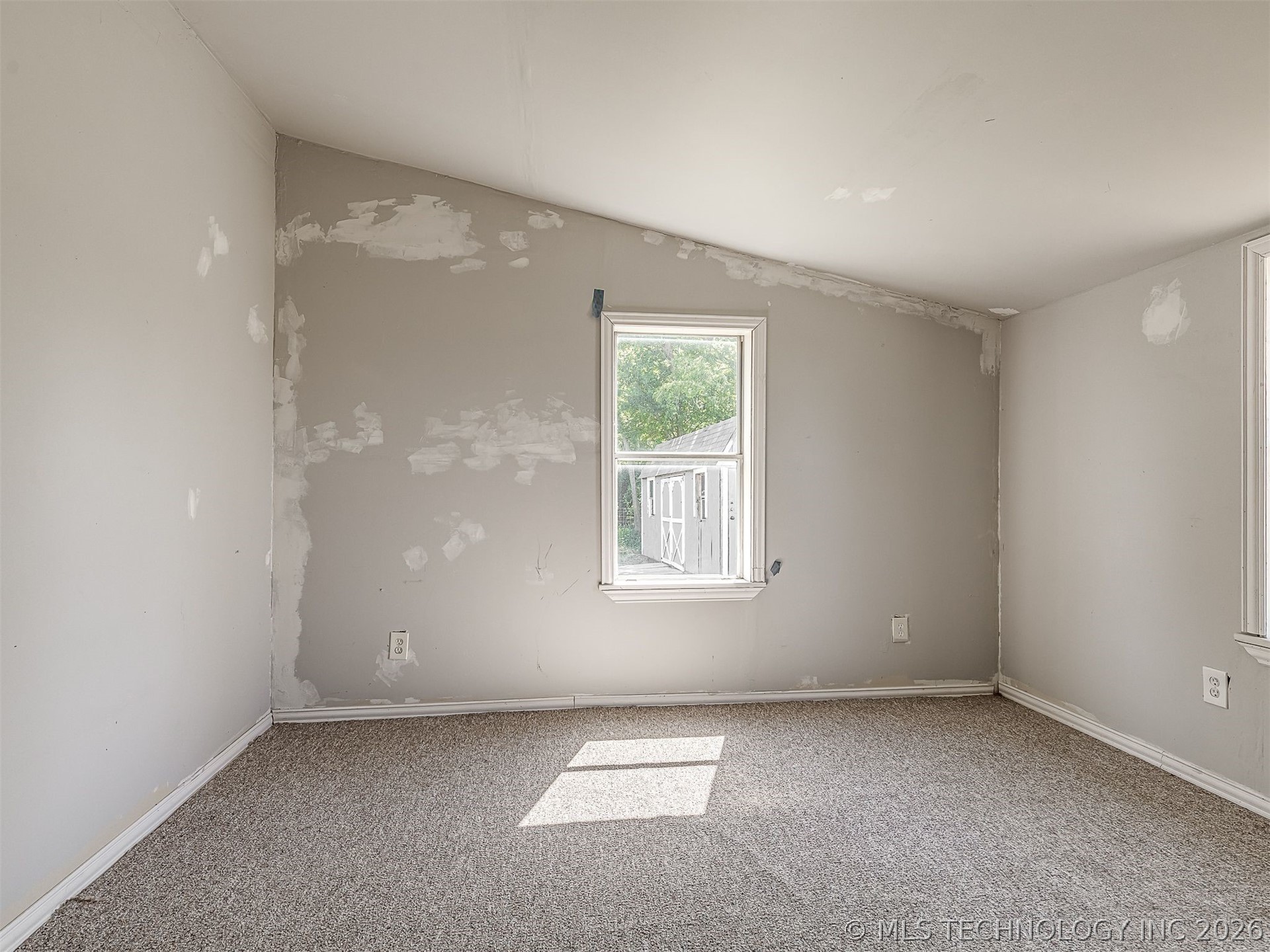 45022 E 201st Street S Porter OK 74454