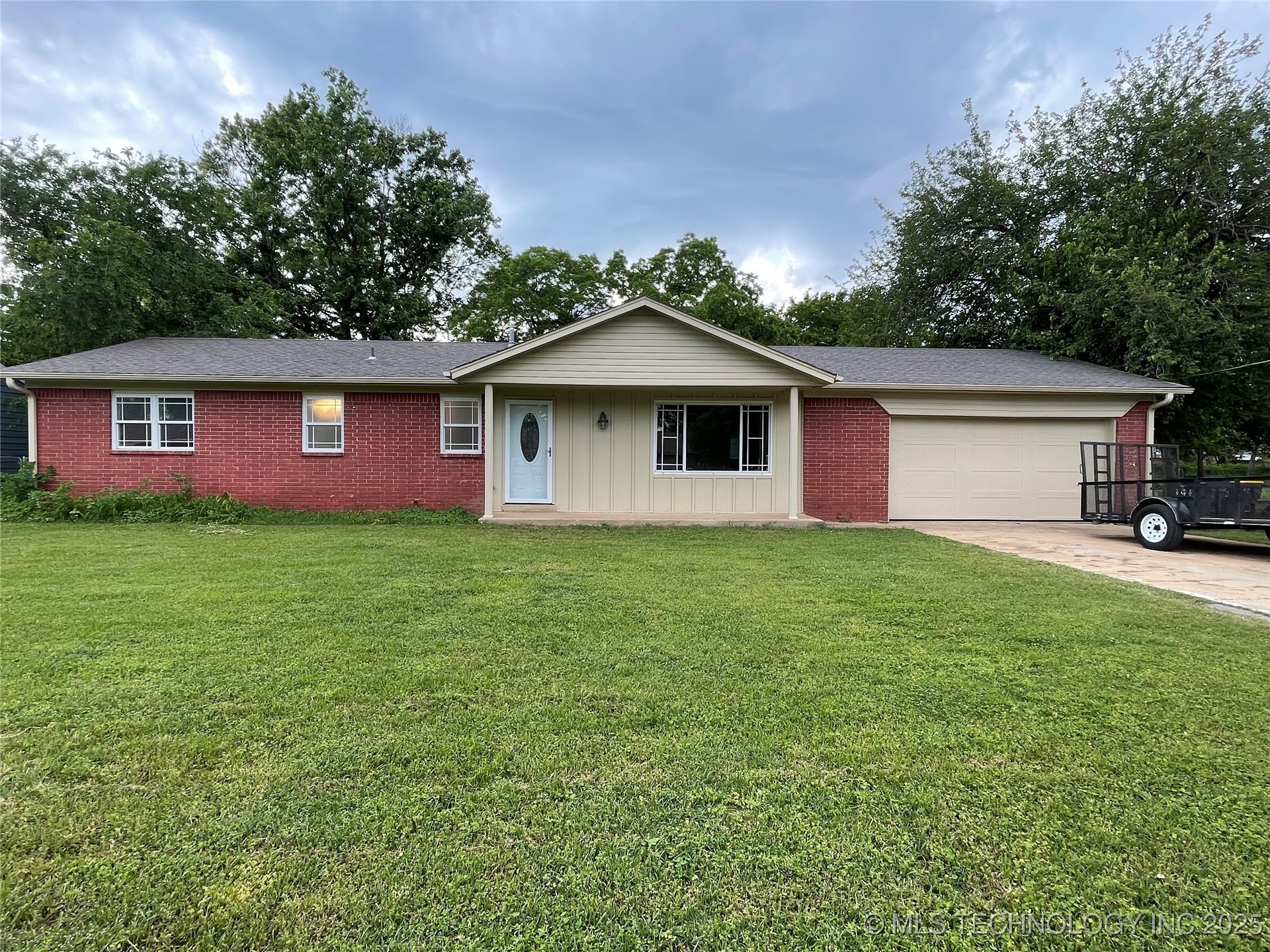 422 N Forest Street Jenks OK 74037