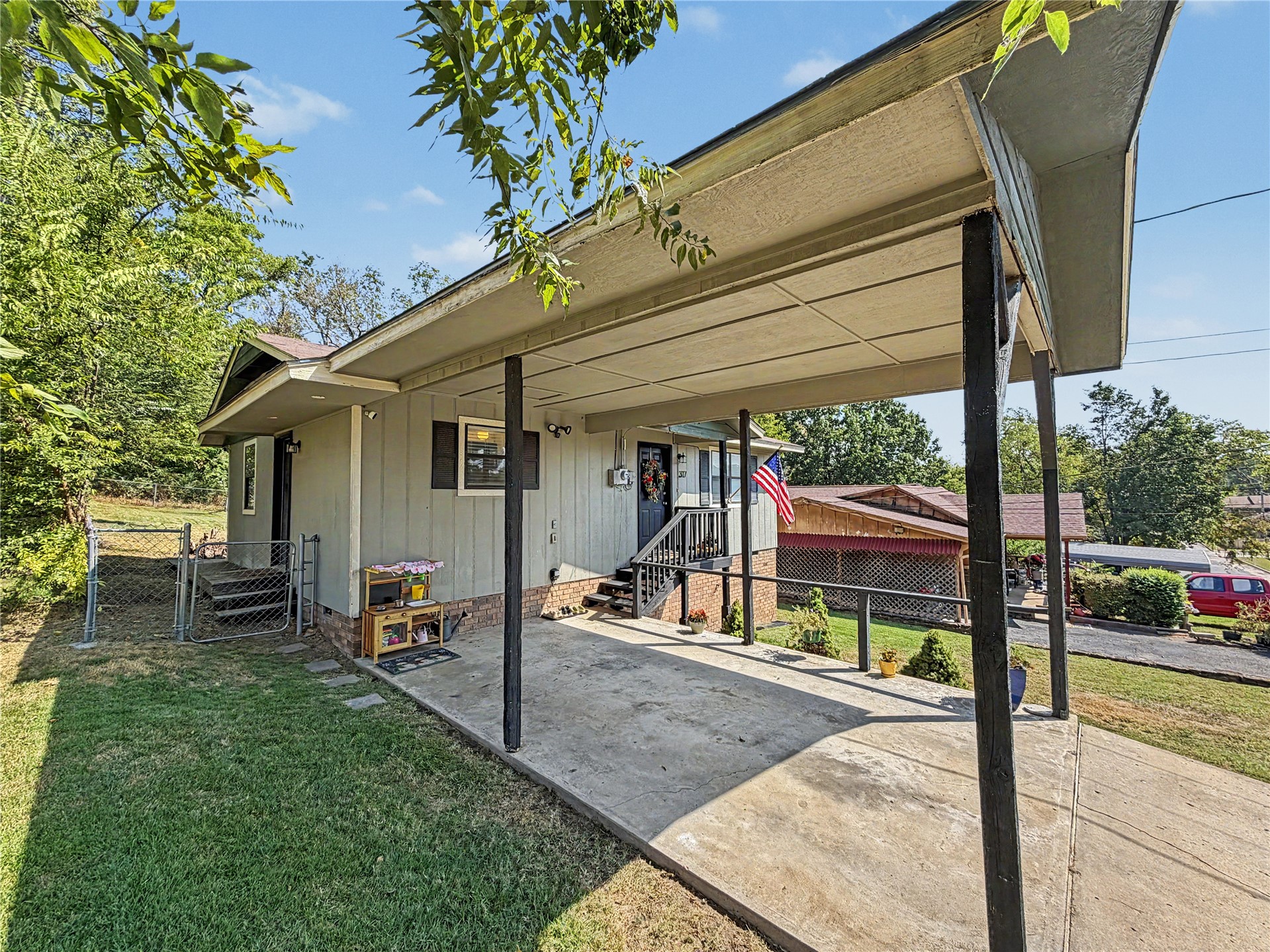 317 E South Street Tahlequah OK 74464