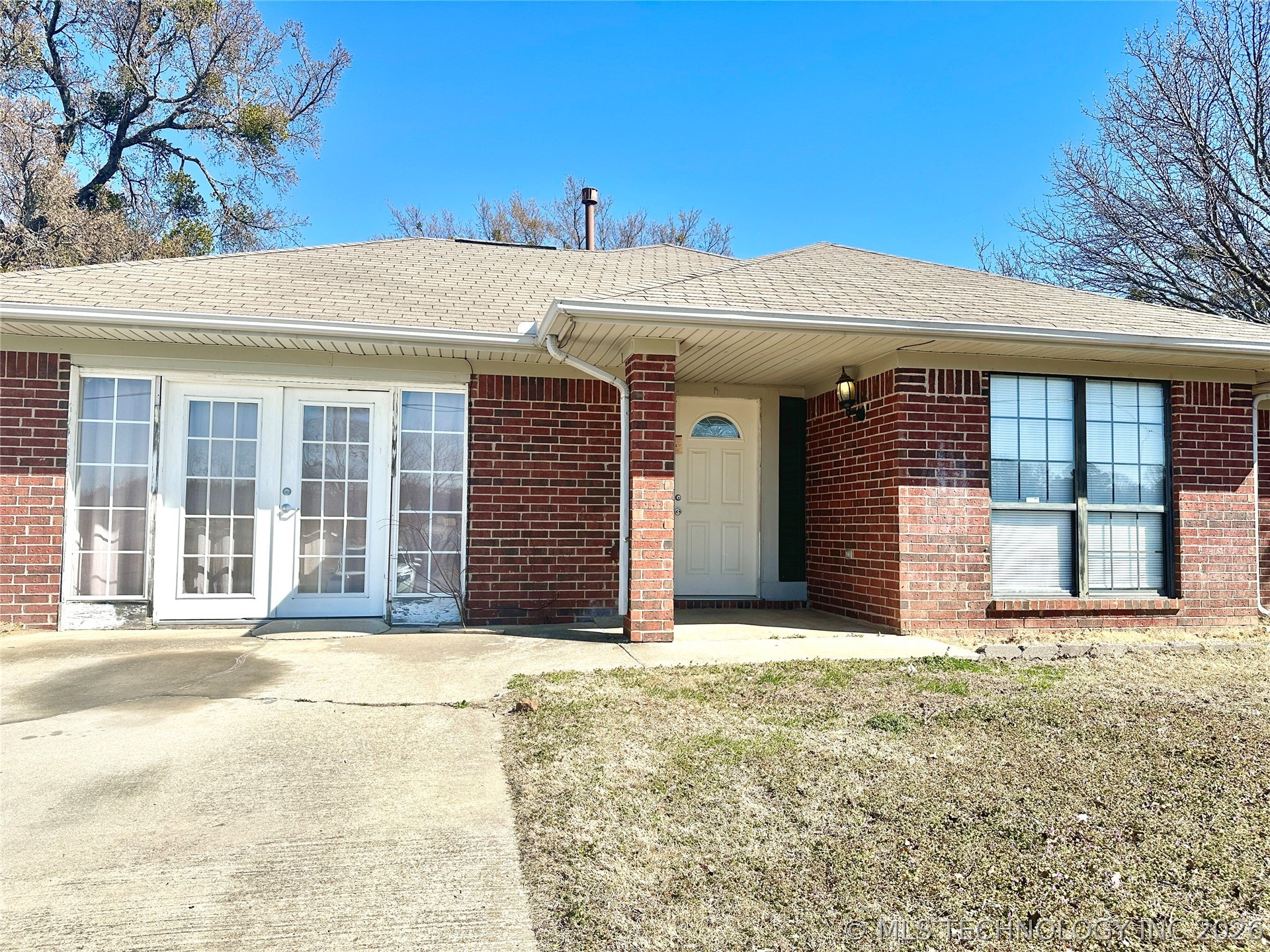 728 N Main Ada OK 74820