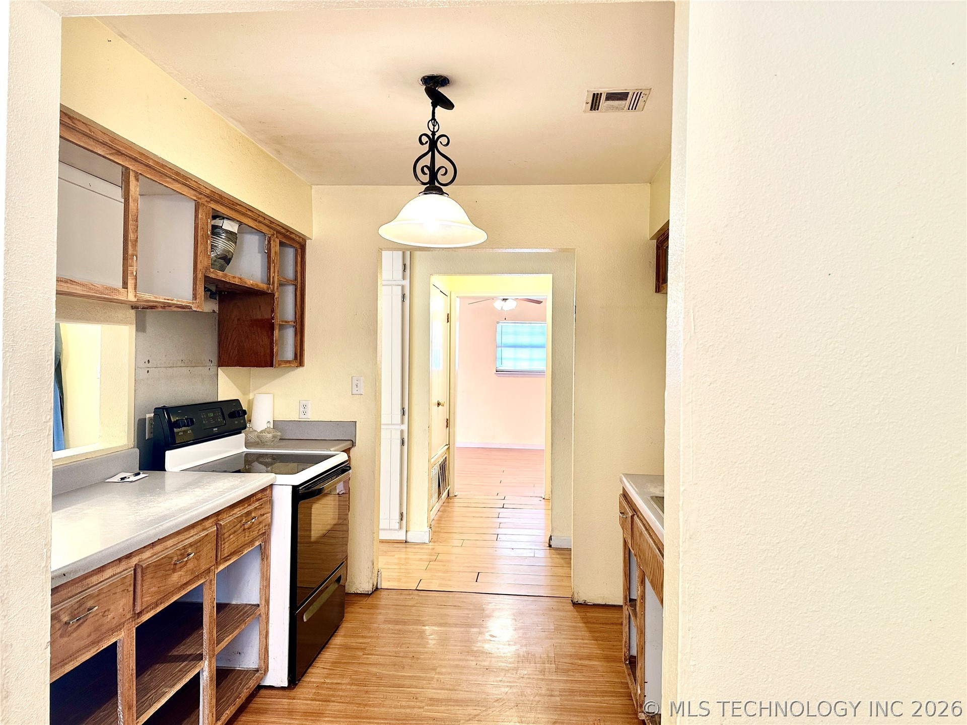 728 N Main Ada OK 74820