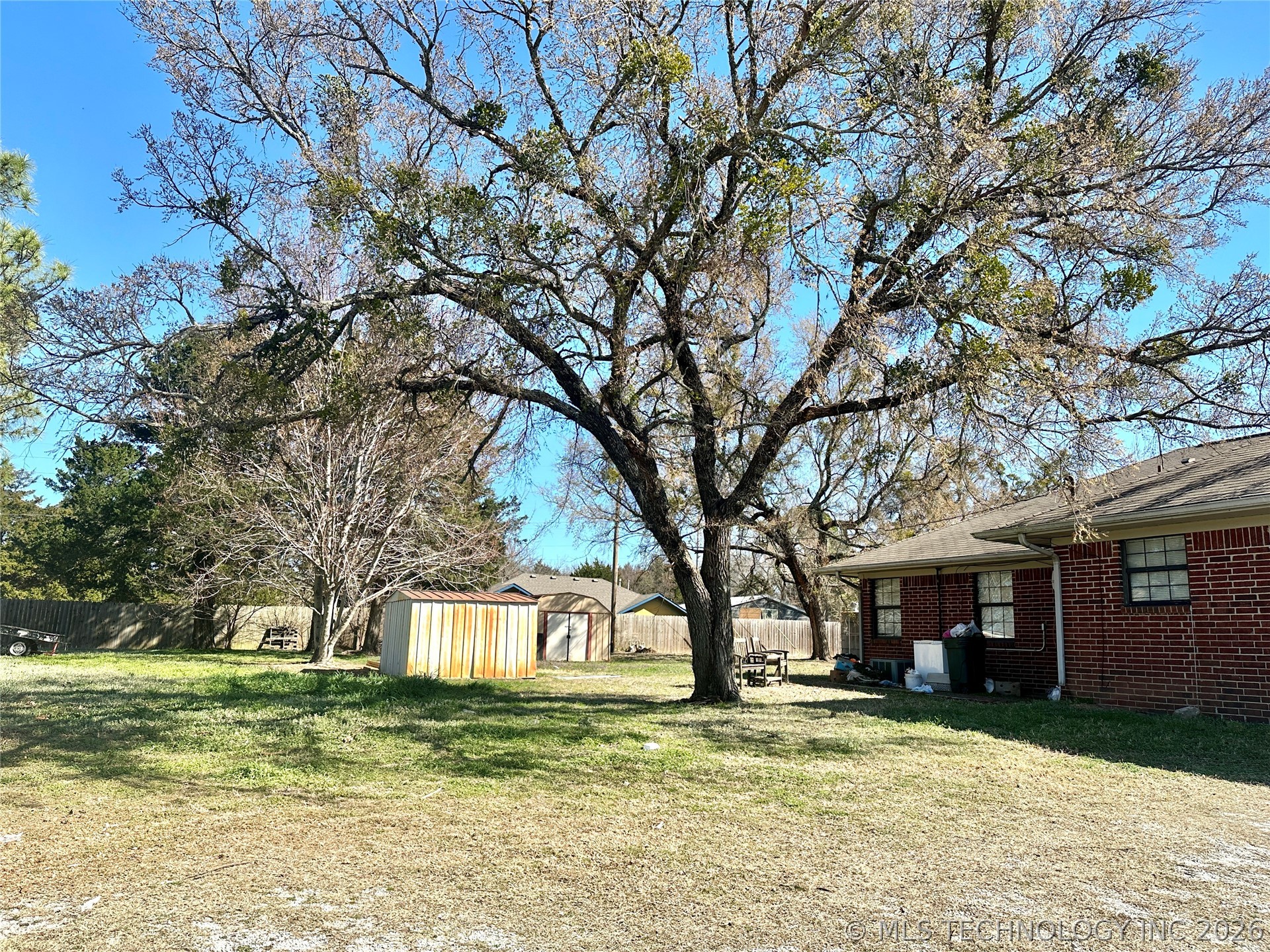 728 N Main Ada OK 74820