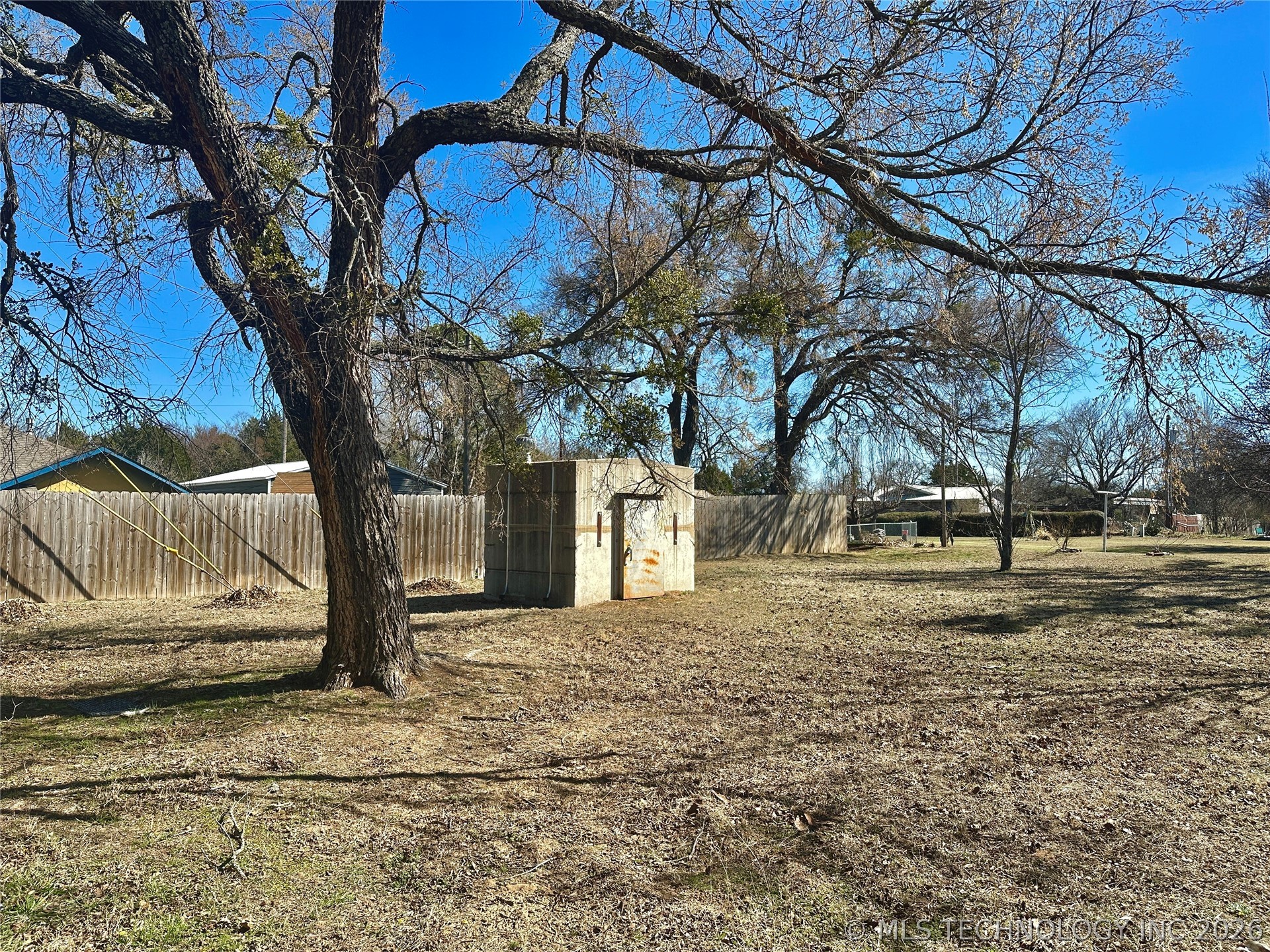 728 N Main Ada OK 74820