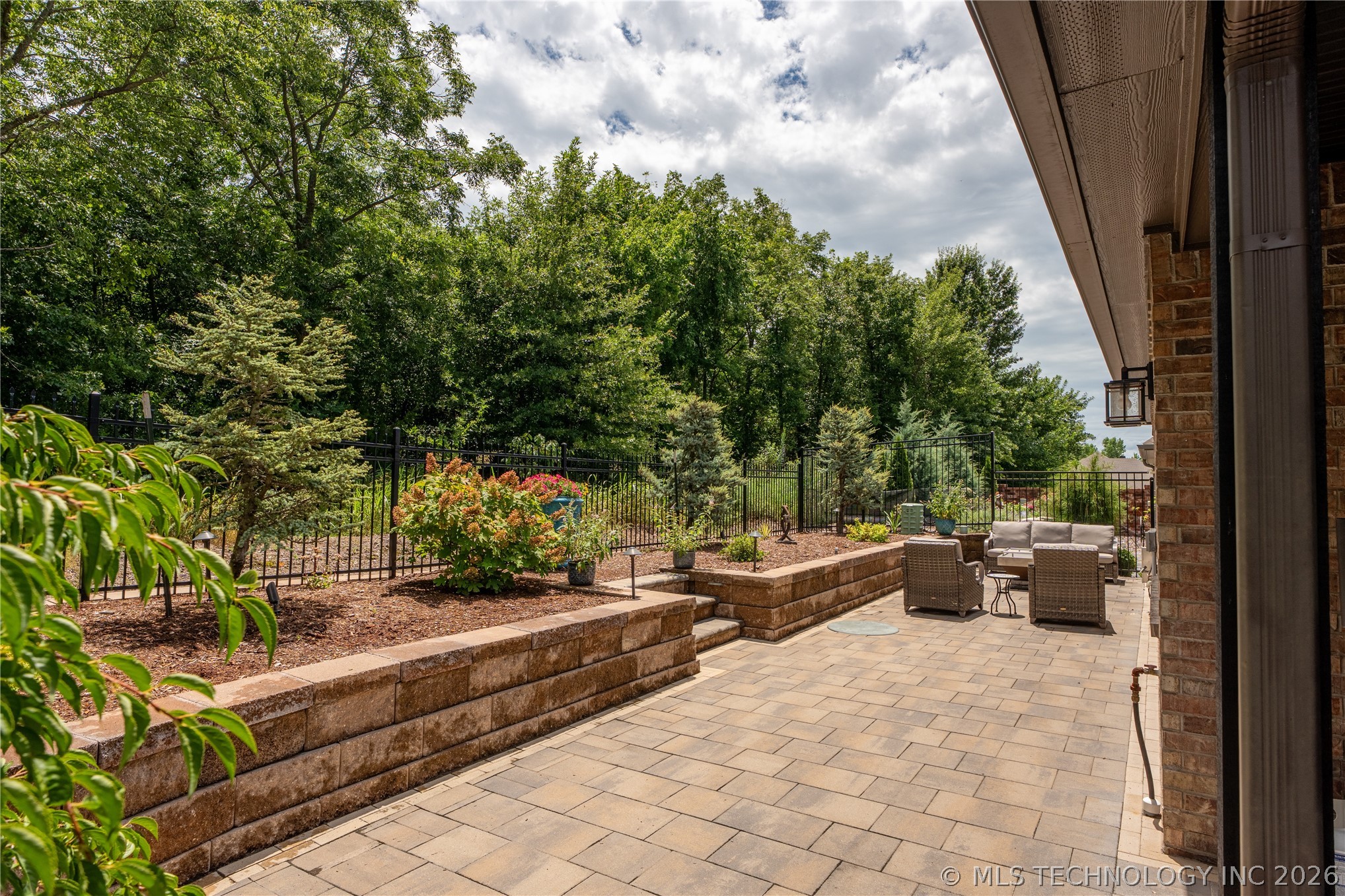 3632 S Redwood Drive Broken Arrow OK 74011