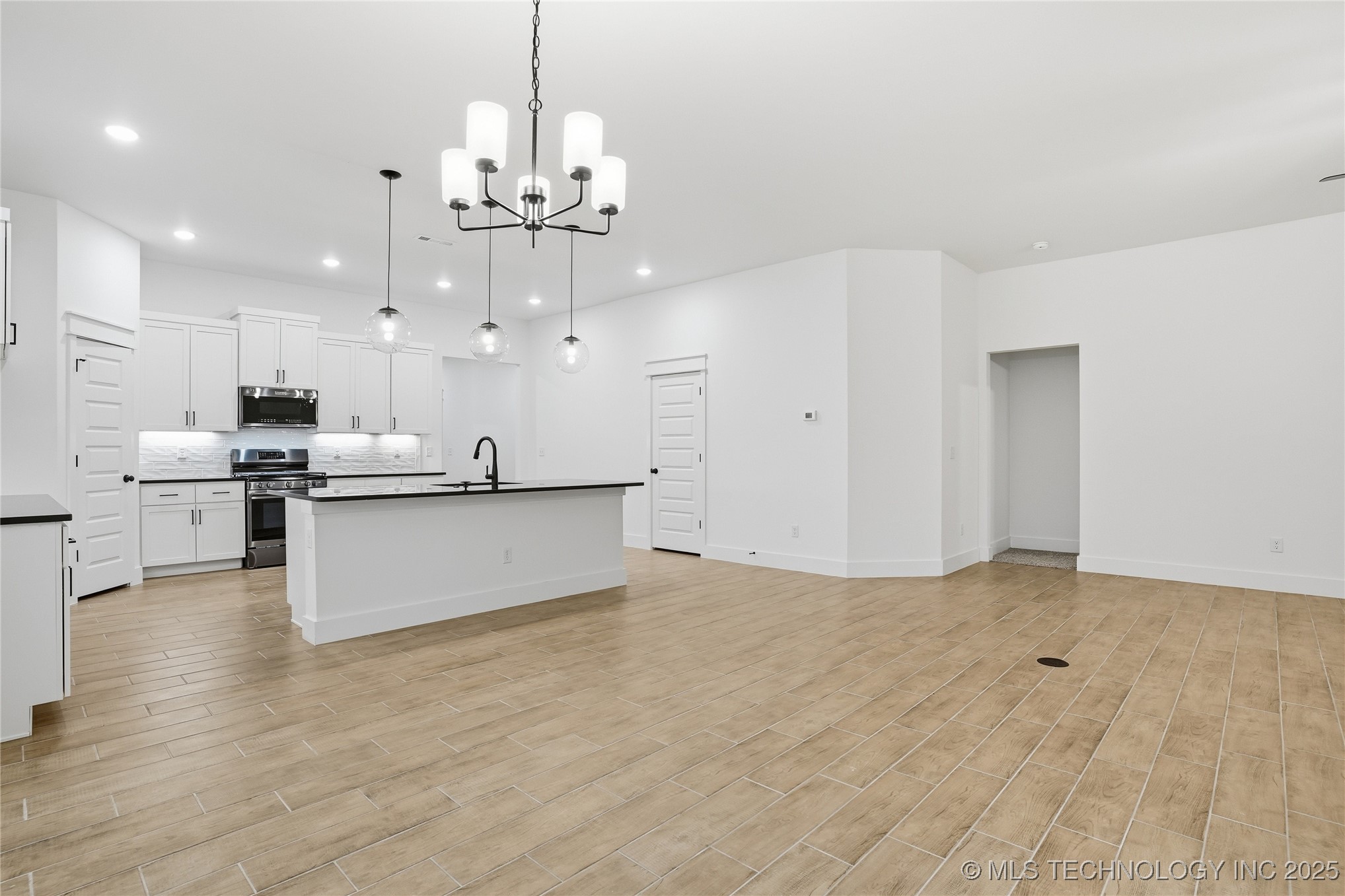 2068 E 129th Place S Jenks OK 74037