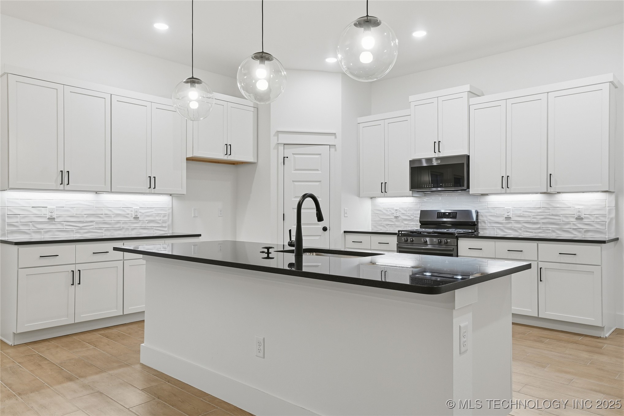 2068 E 129th Place S Jenks OK 74037