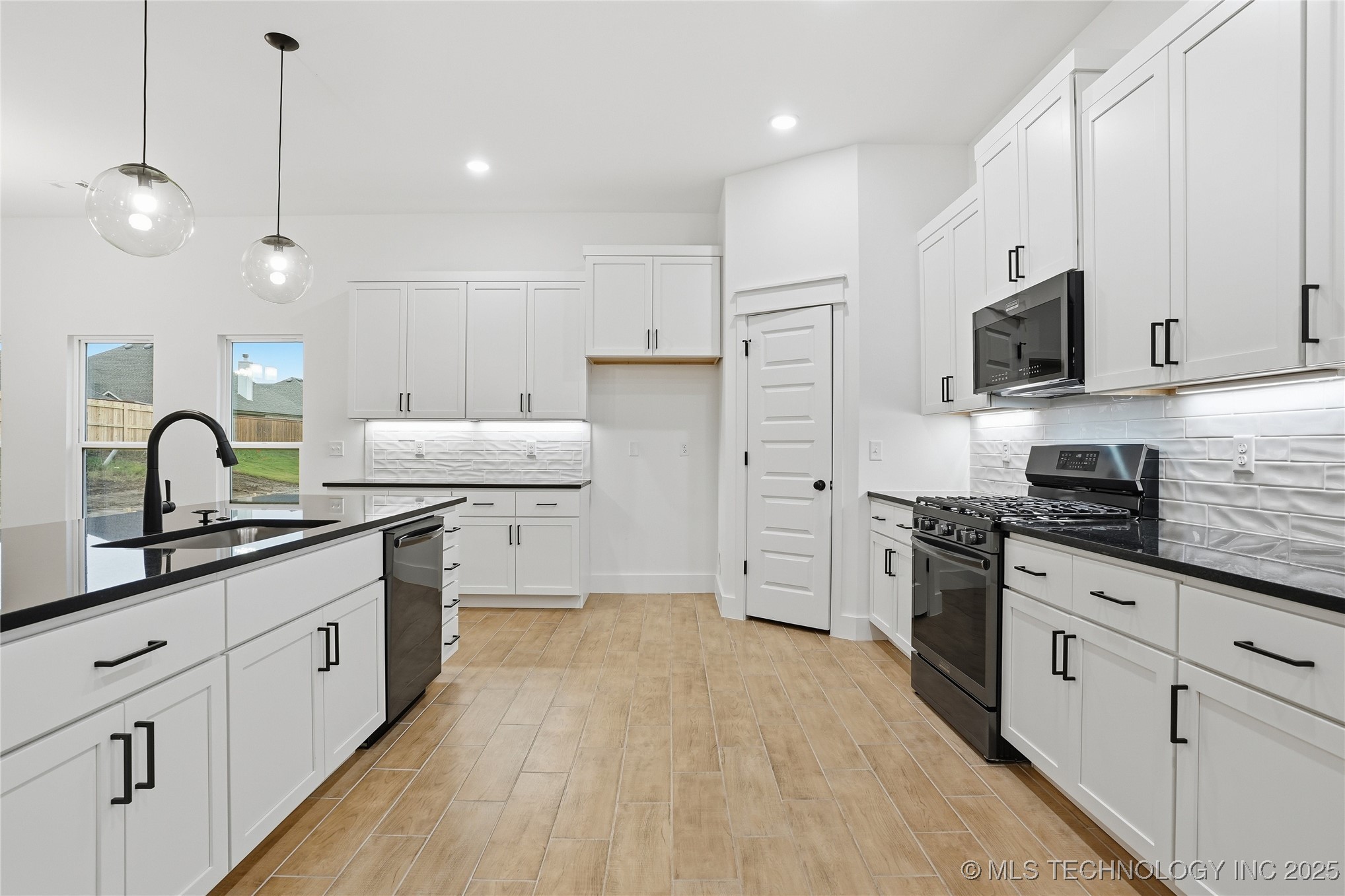 2068 E 129th Place S Jenks OK 74037