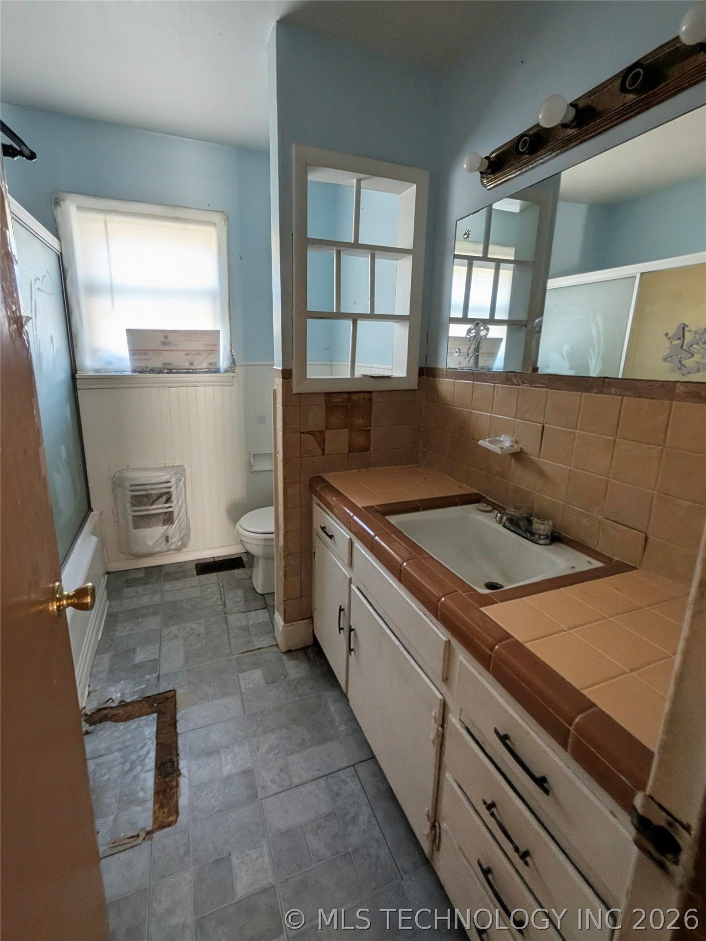 701 N Grant Avenue Sand Springs OK 74063