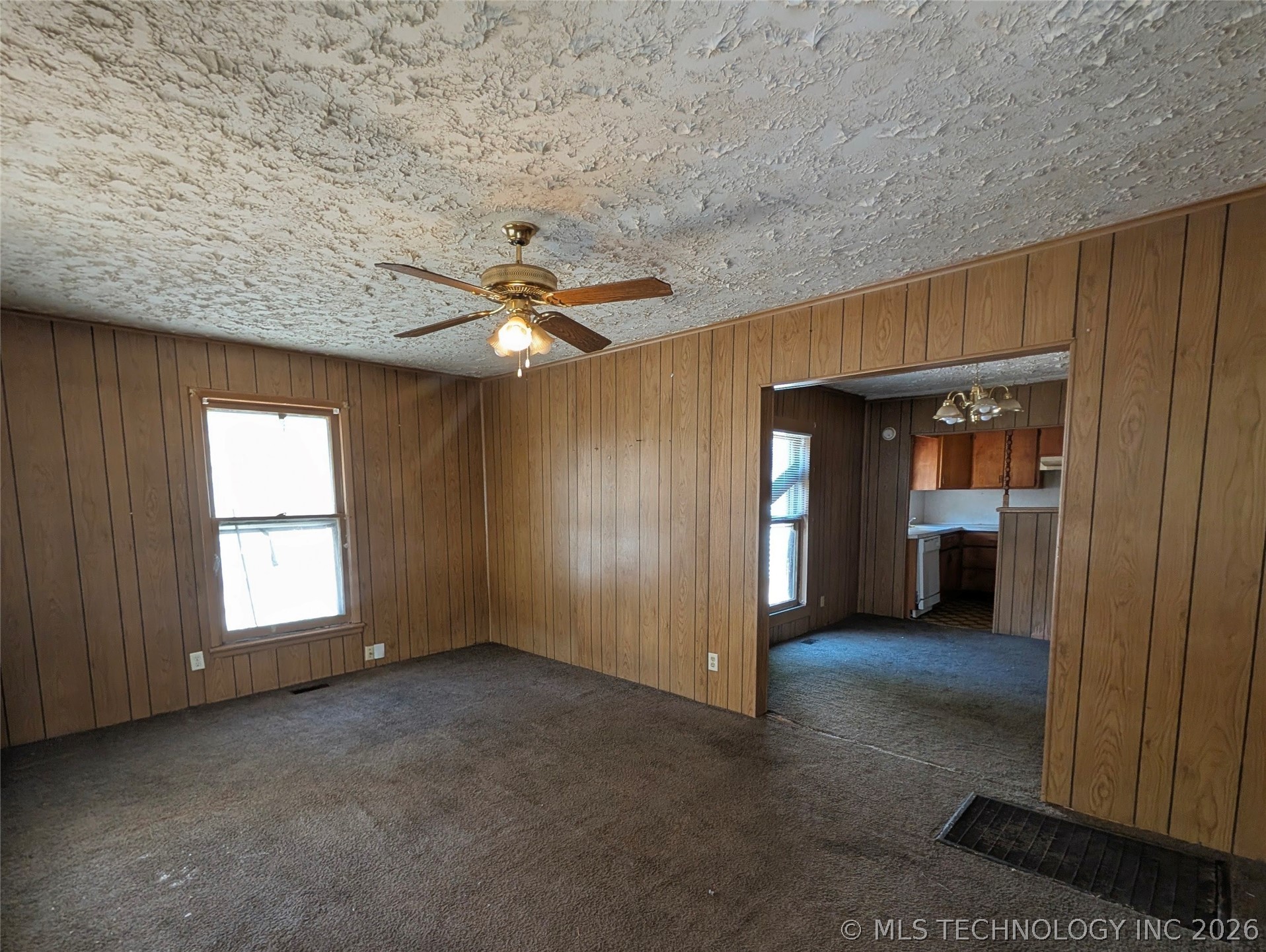 701 N Grant Avenue Sand Springs OK 74063