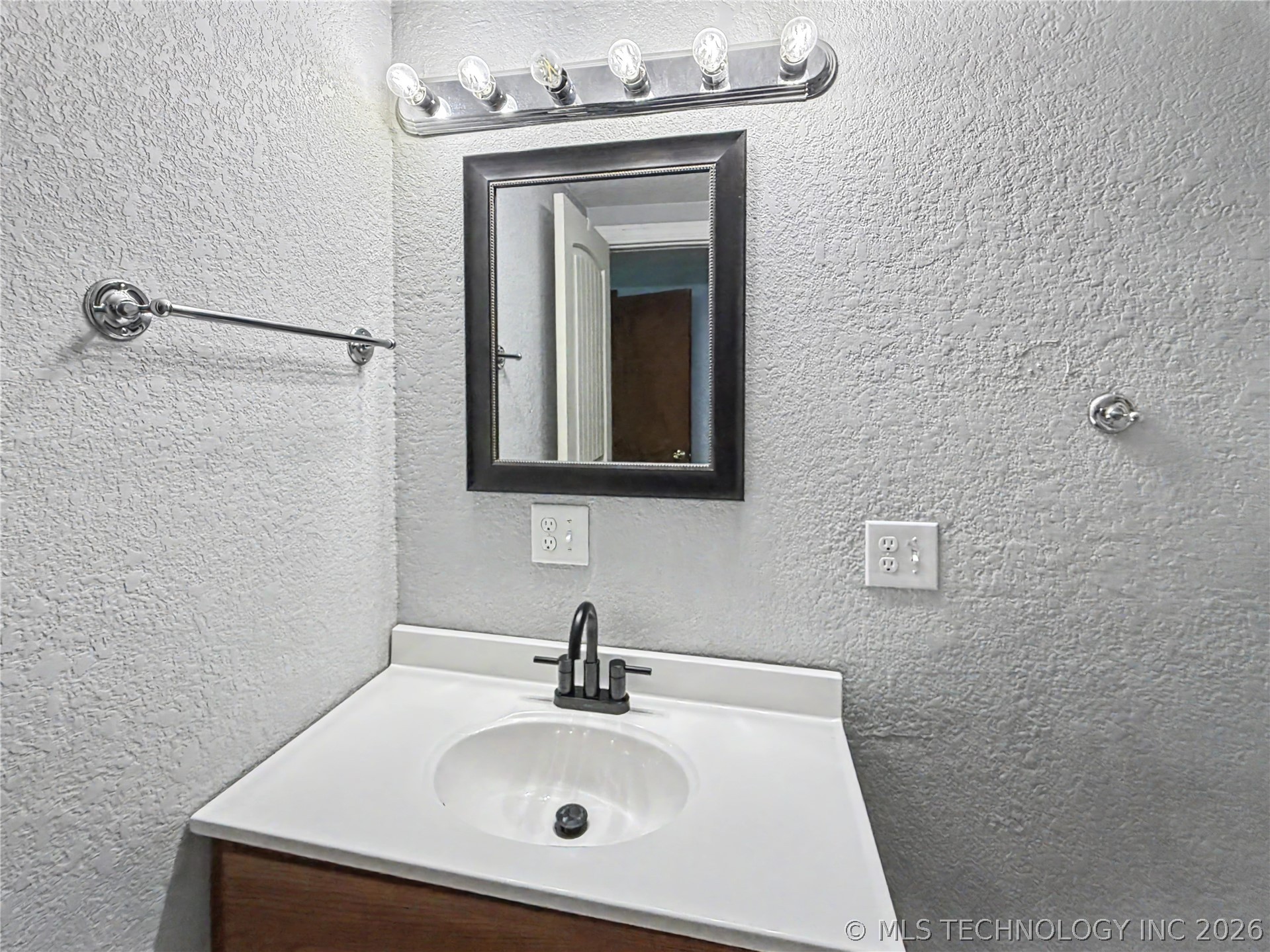 1104 Michael Street Tahlequah OK 74464