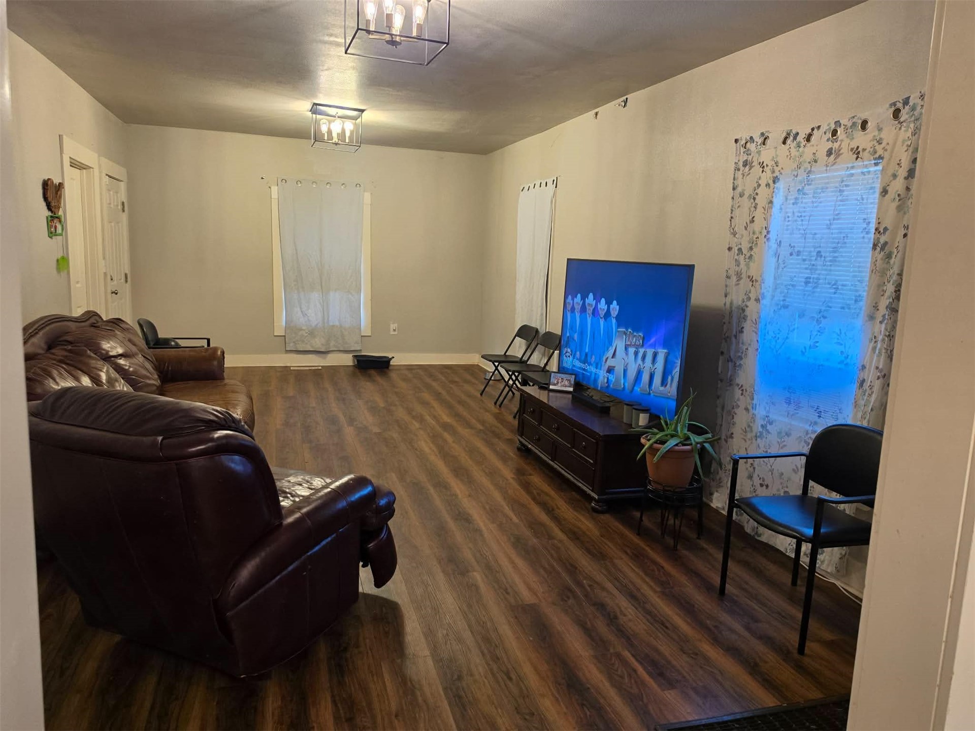 821 W Oak Street Collinsville OK 74021