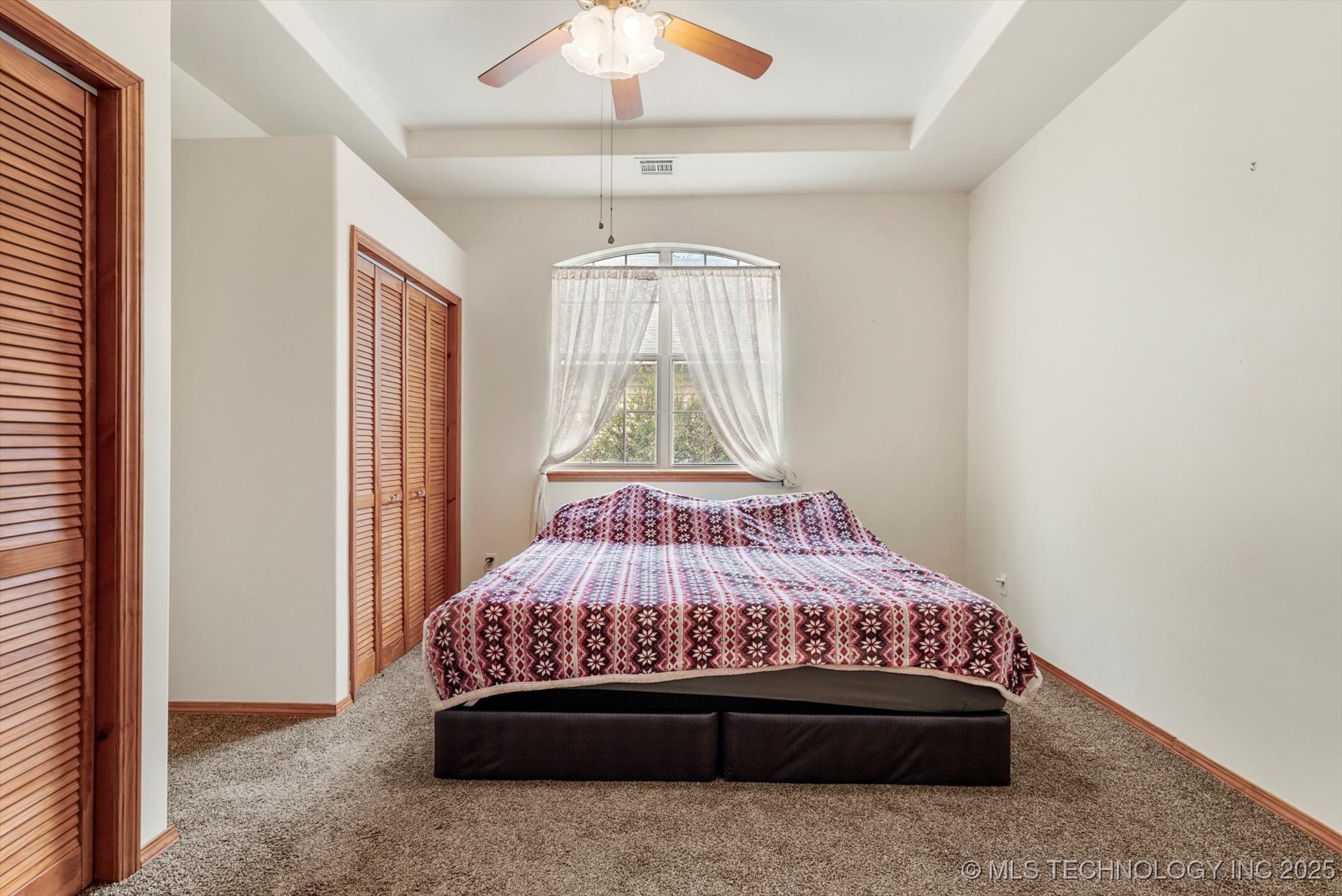 209 W 3rd Street Skiatook OK 74070