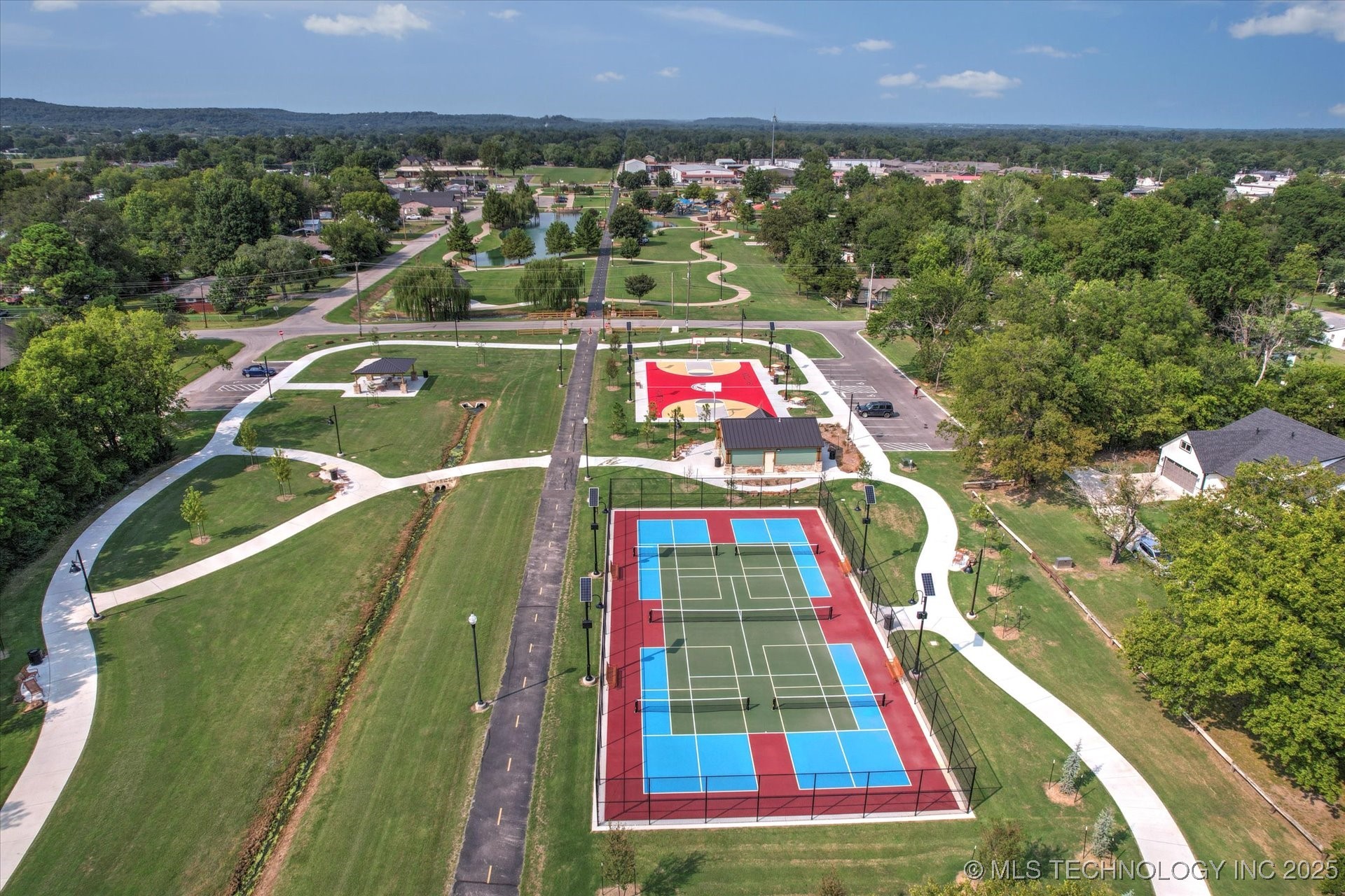 209 W 3rd Street Skiatook OK 74070