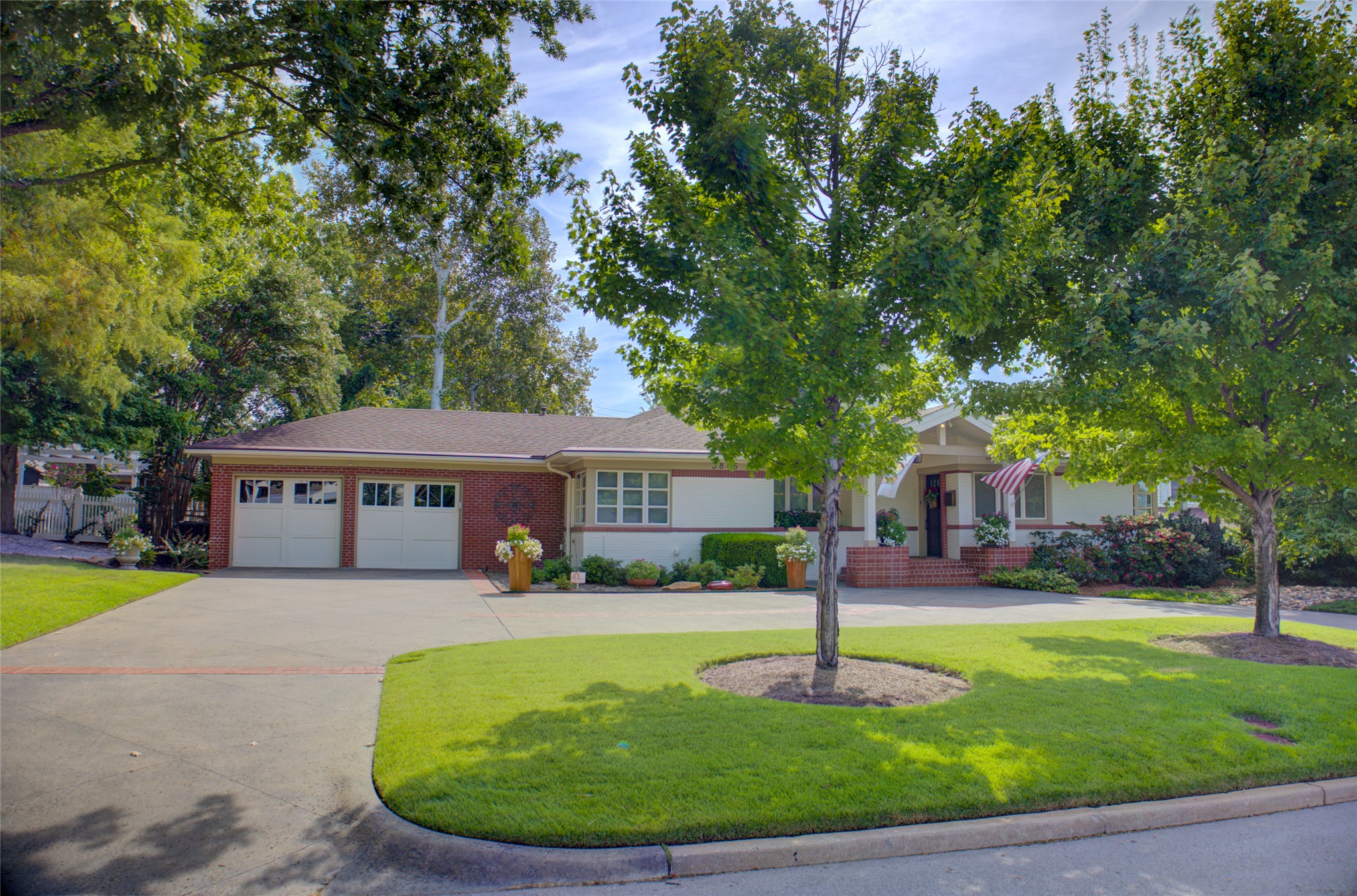 3845 Utica Avenue Tulsa OK 74105