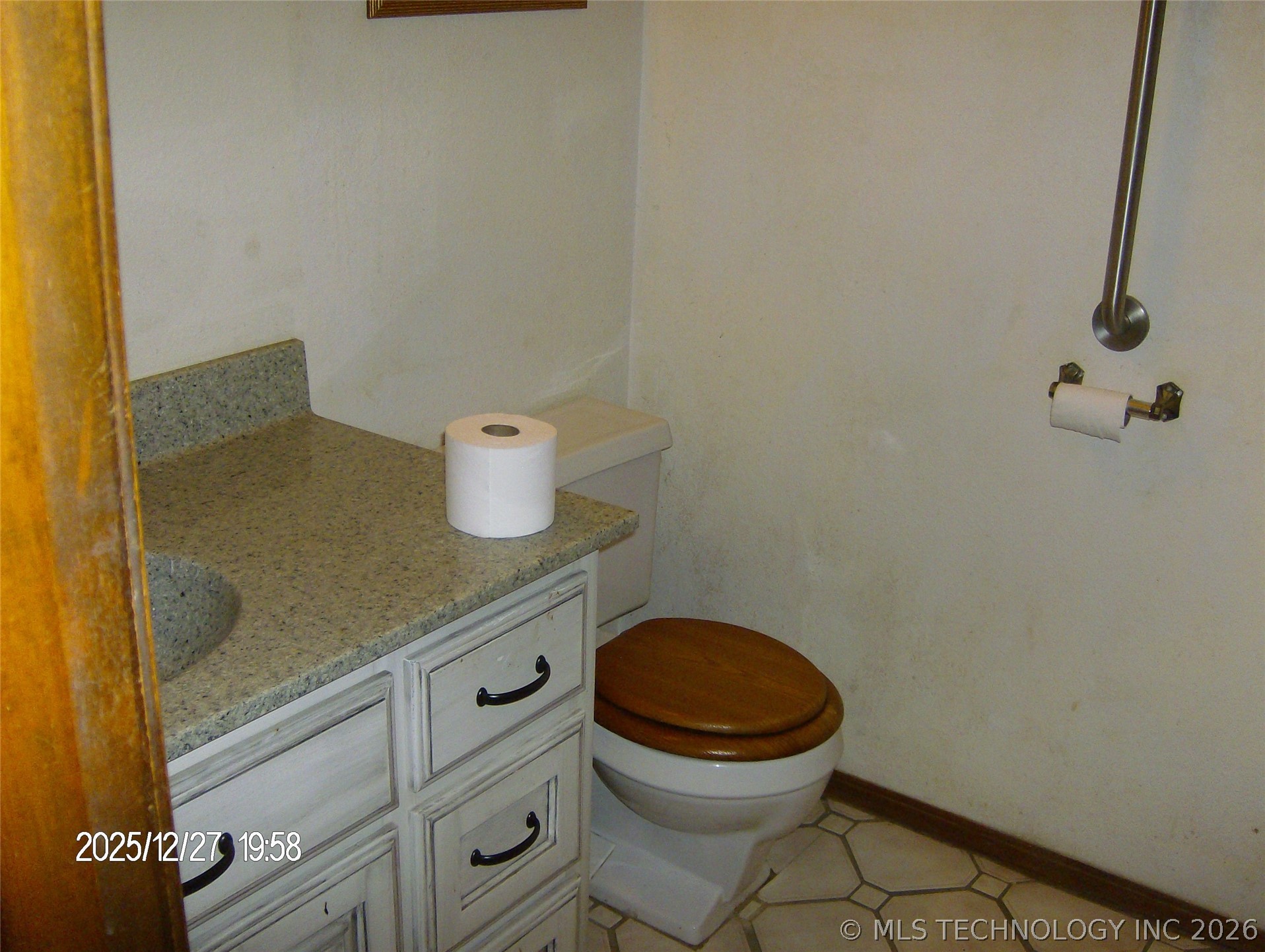606 Jeffery Street Tahlequah OK 74464