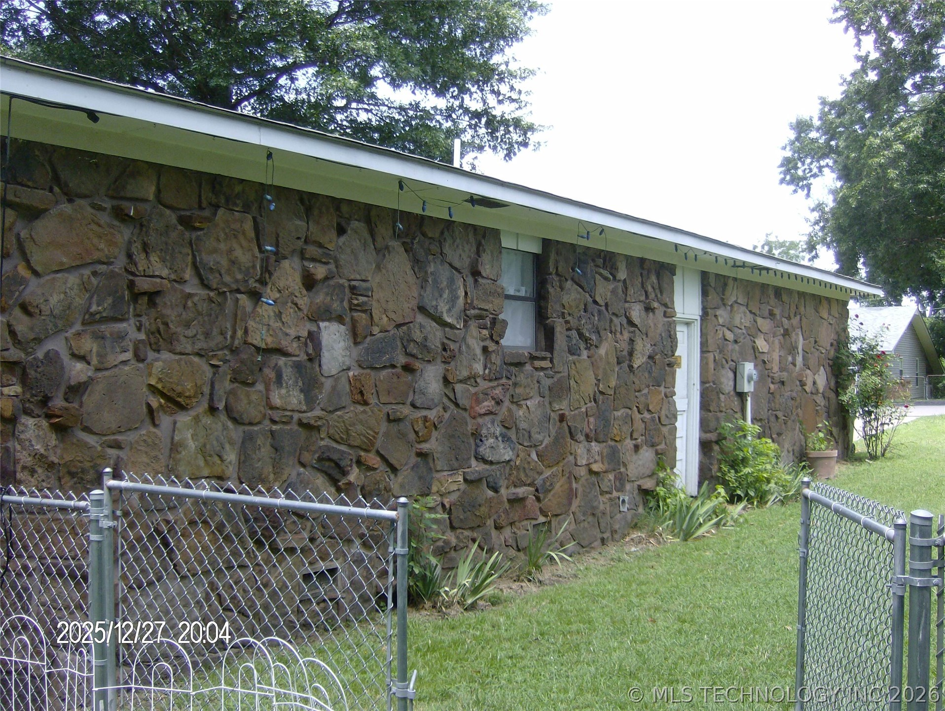 606 Jeffery Street Tahlequah OK 74464