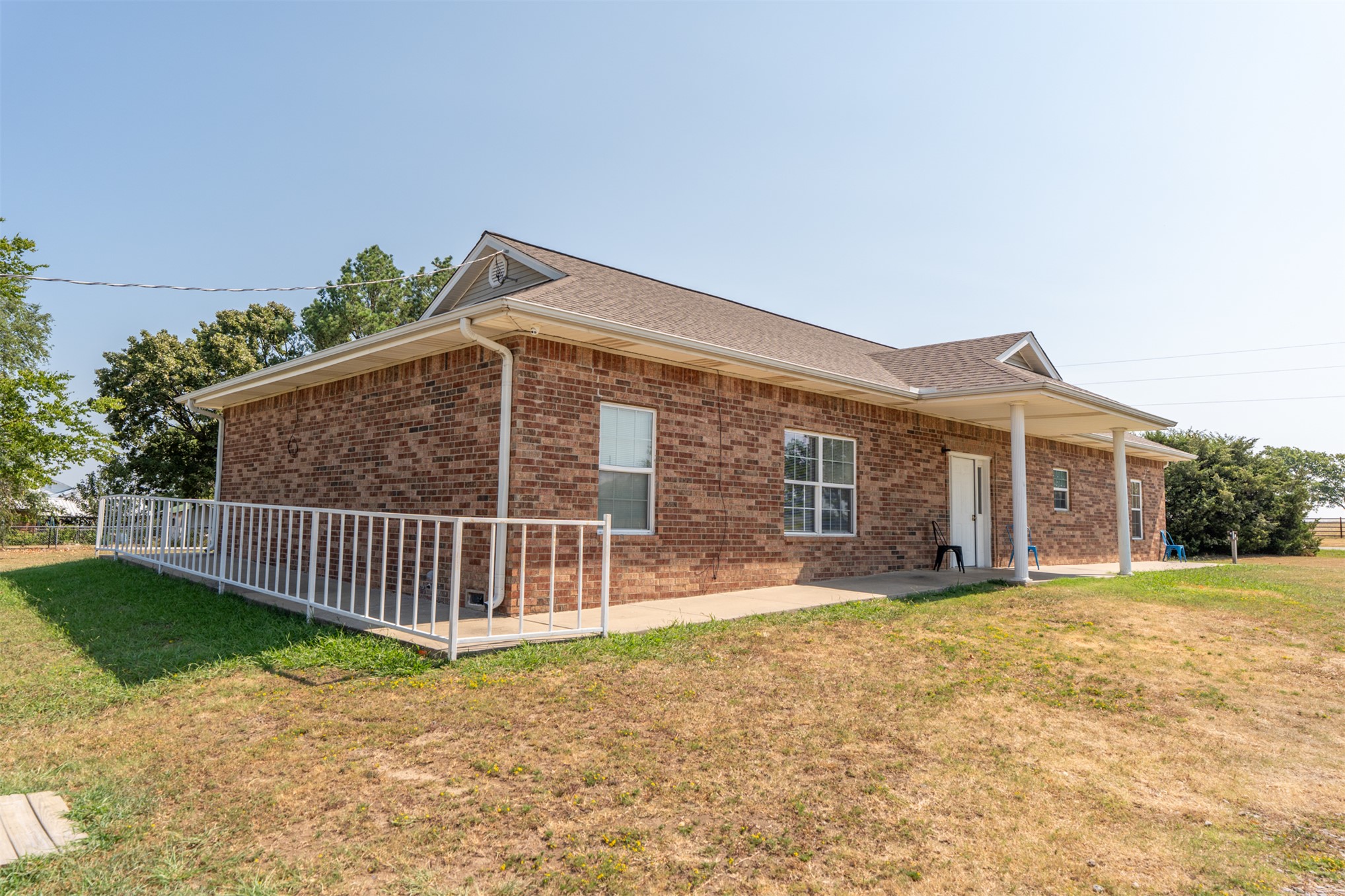 4 W Hillcrest Way Okemah OK 74859