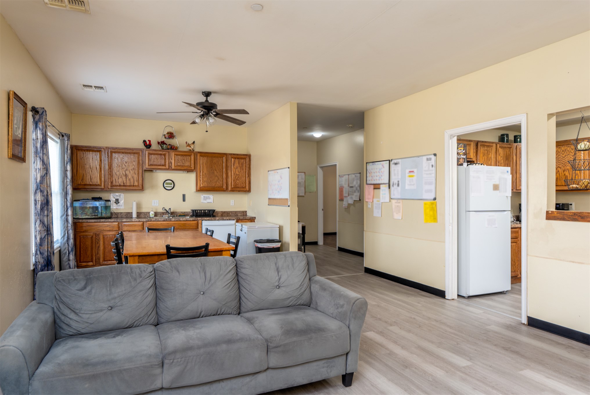4 W Hillcrest Way Okemah OK 74859
